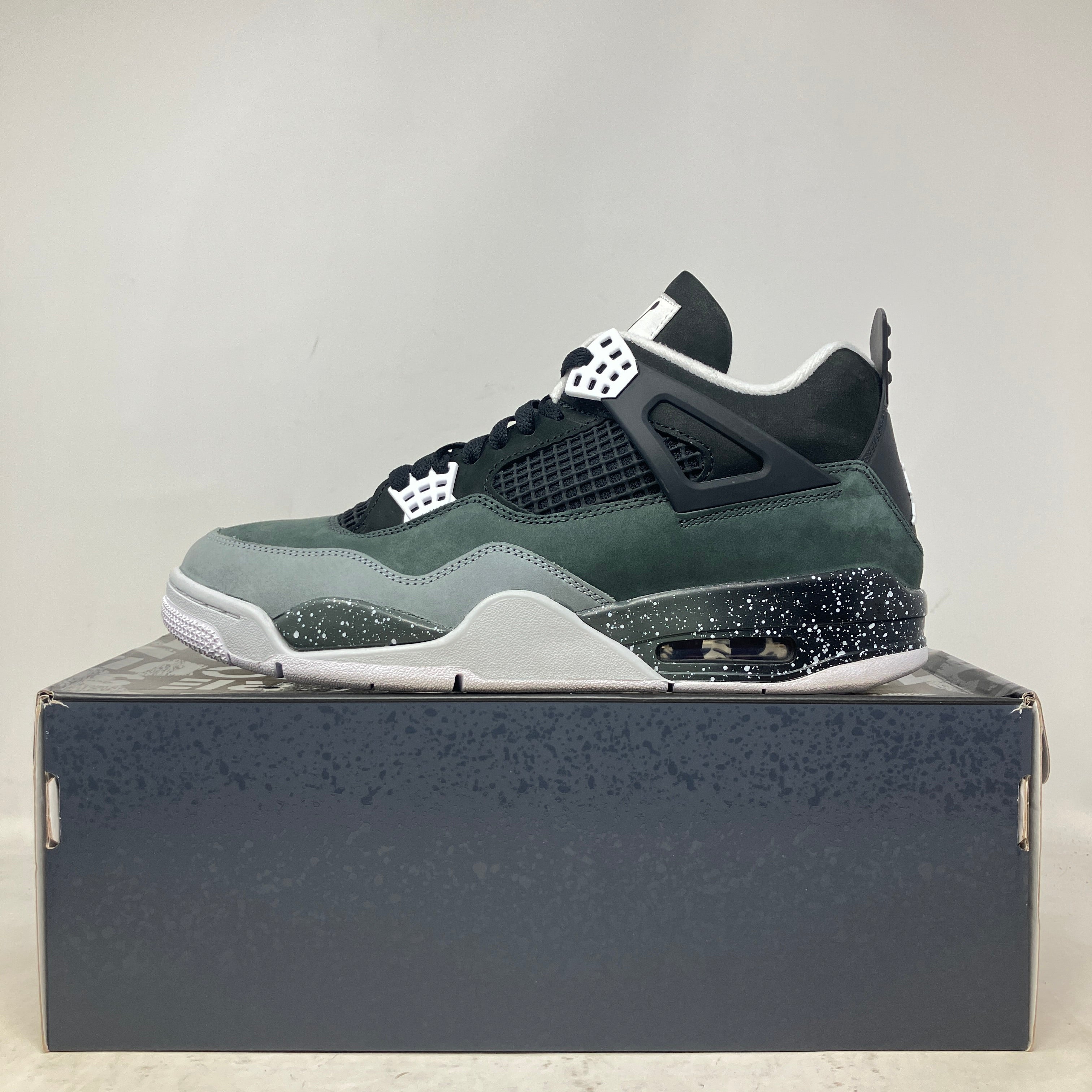 Jordan 4 Retro Fear (2024)