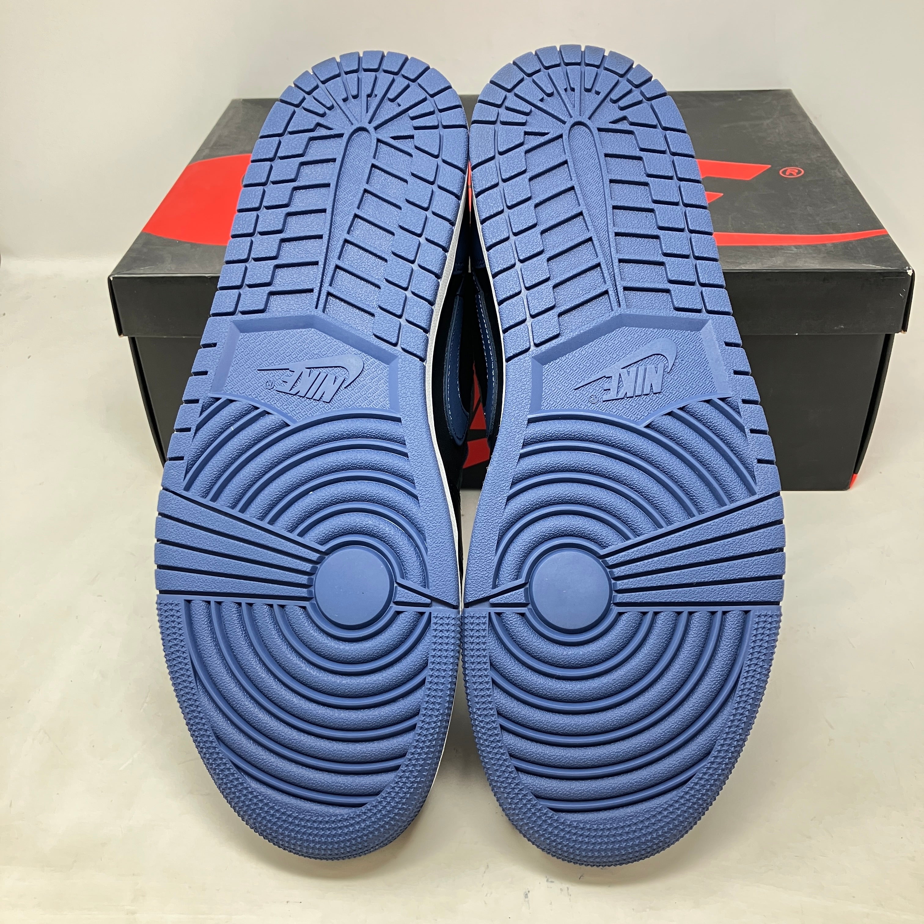 Jordan 1 Retro Low OG Mystic Navy