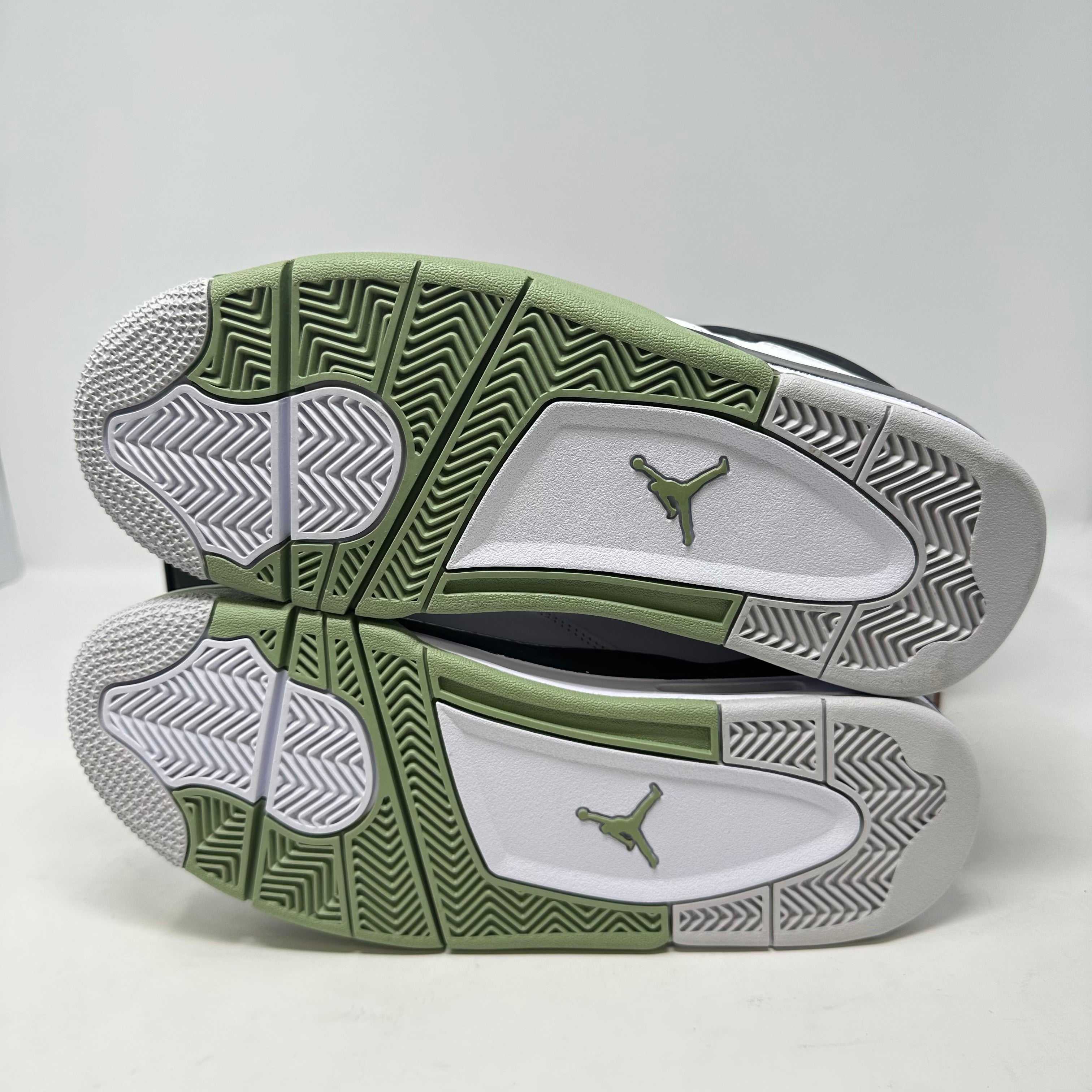 Jordan 4 Retro Seafoam (Women's)