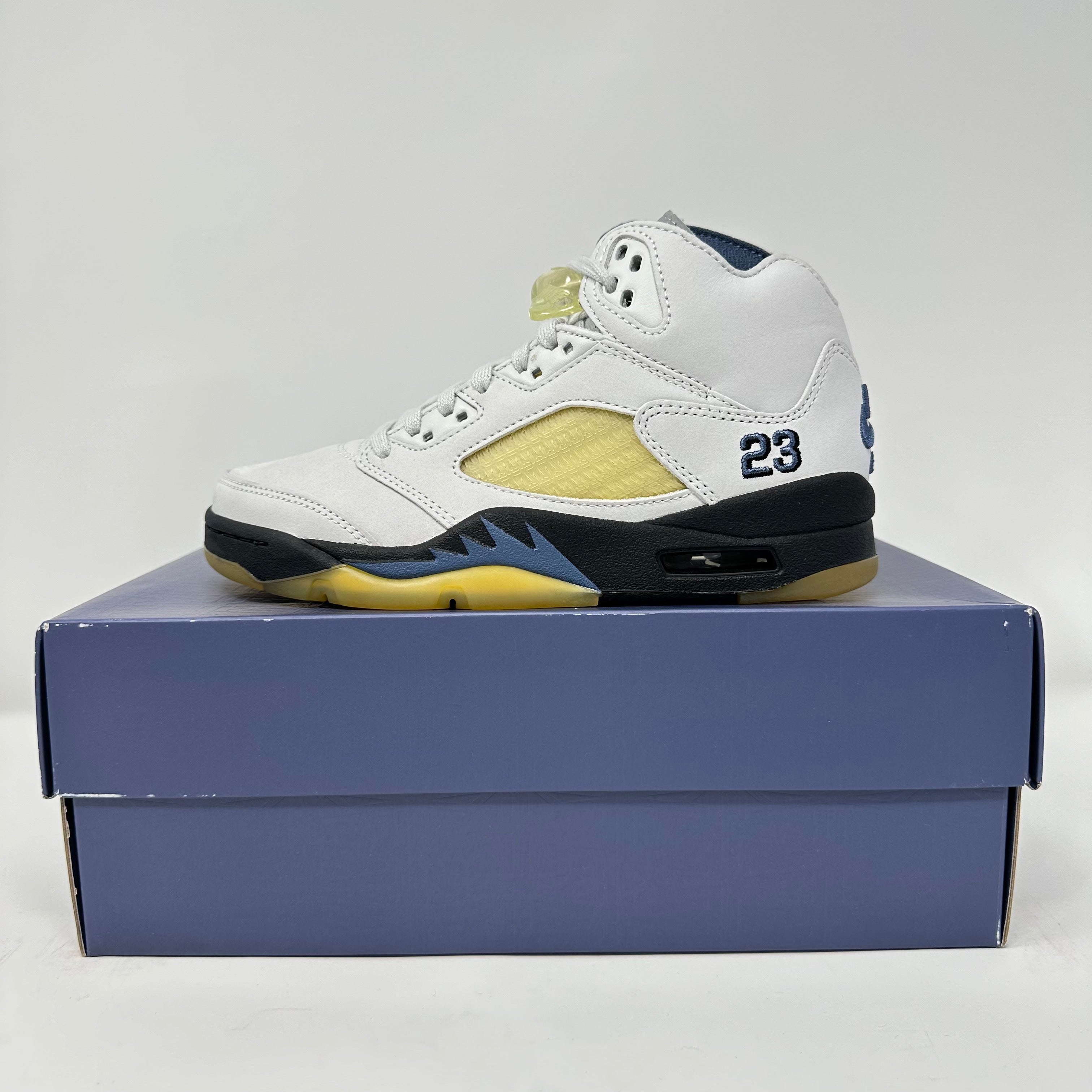 Jordan 5 Retro A Ma Maniére Dawn
