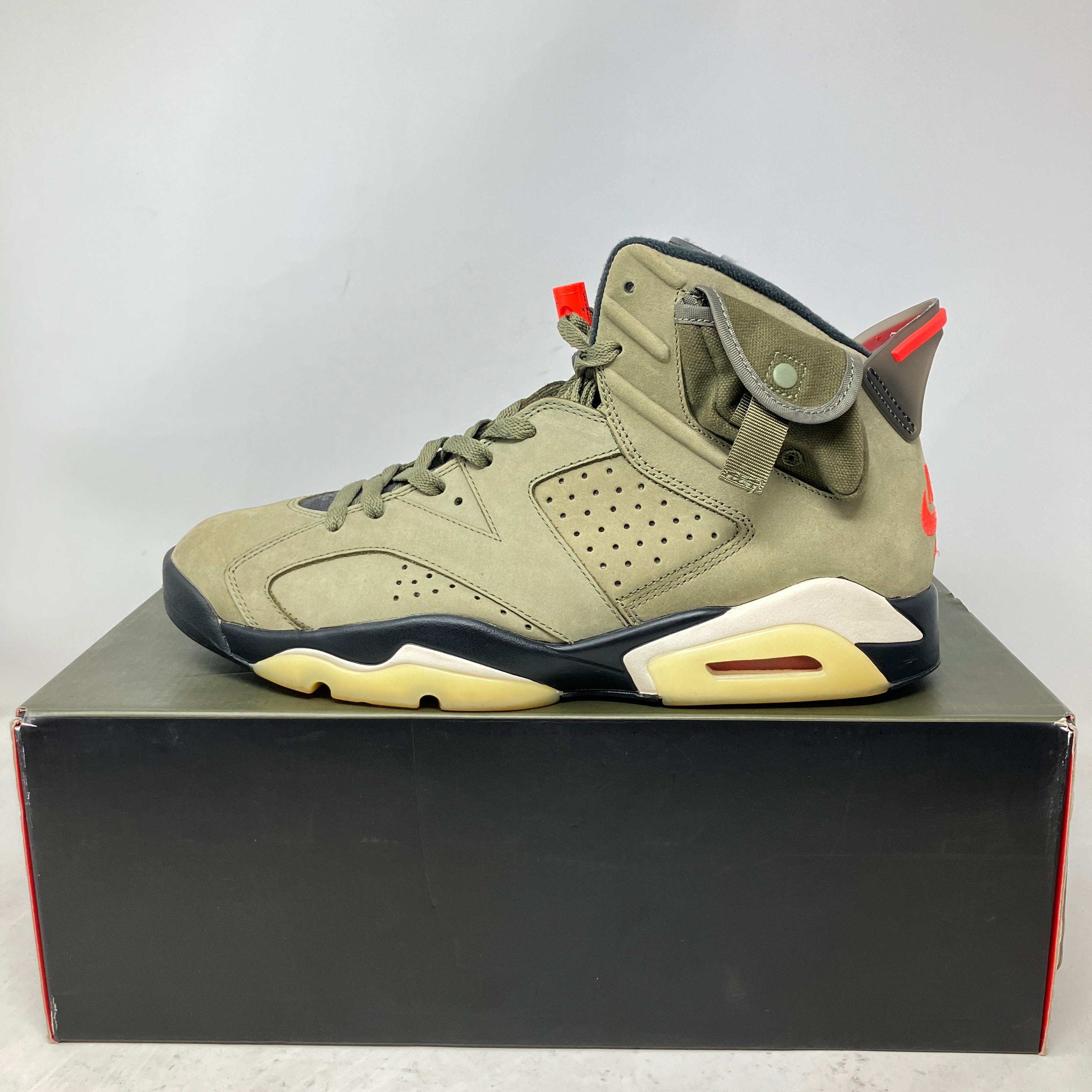 Jordan 6 Retro Travis Scott