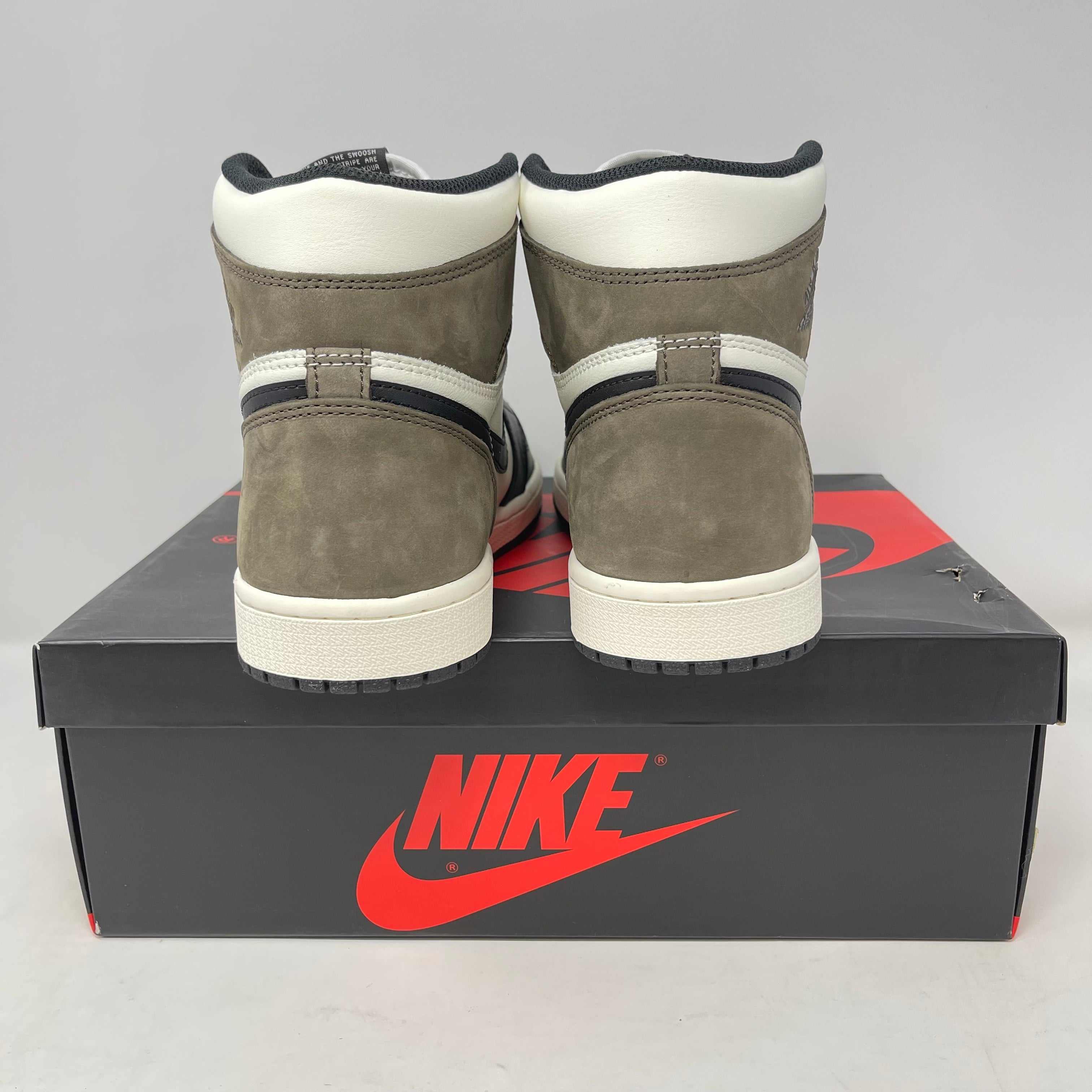 Jordan 1 Retro High Dark Mocha