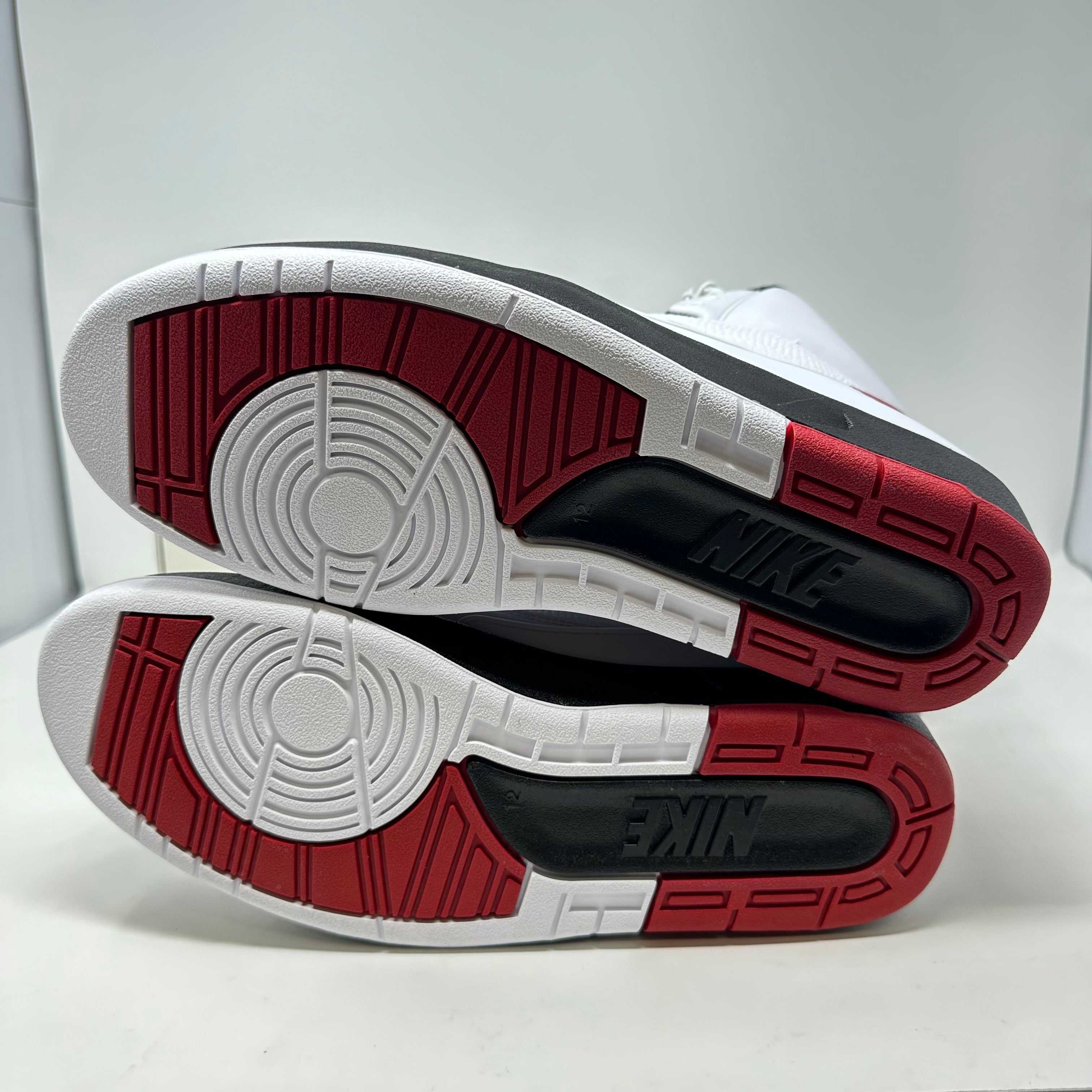 Jordan 2 Retro OG Chicago (2022)