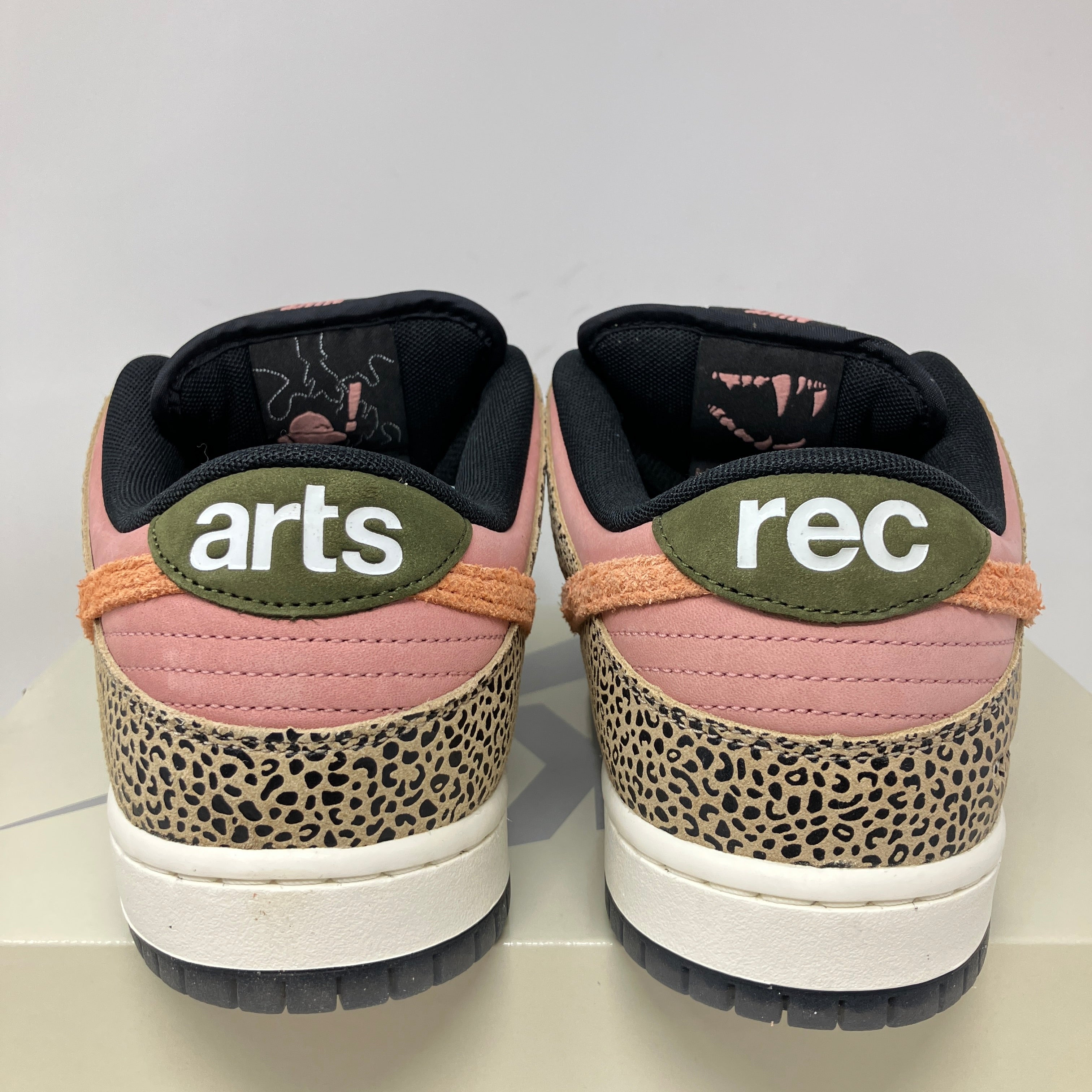Nike SB Dunk Low Arts-Rec