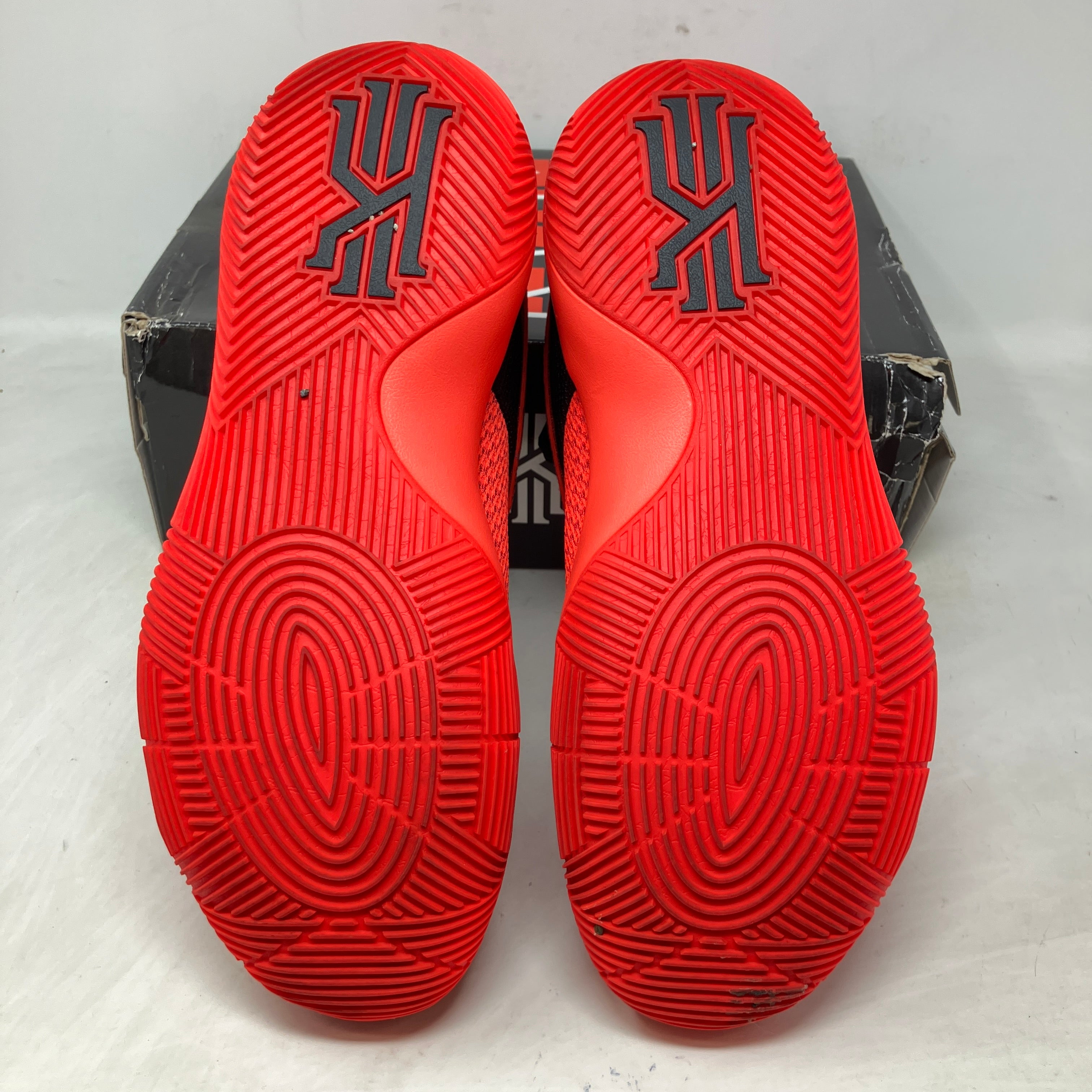 Nike Kyrie 2 Inferno