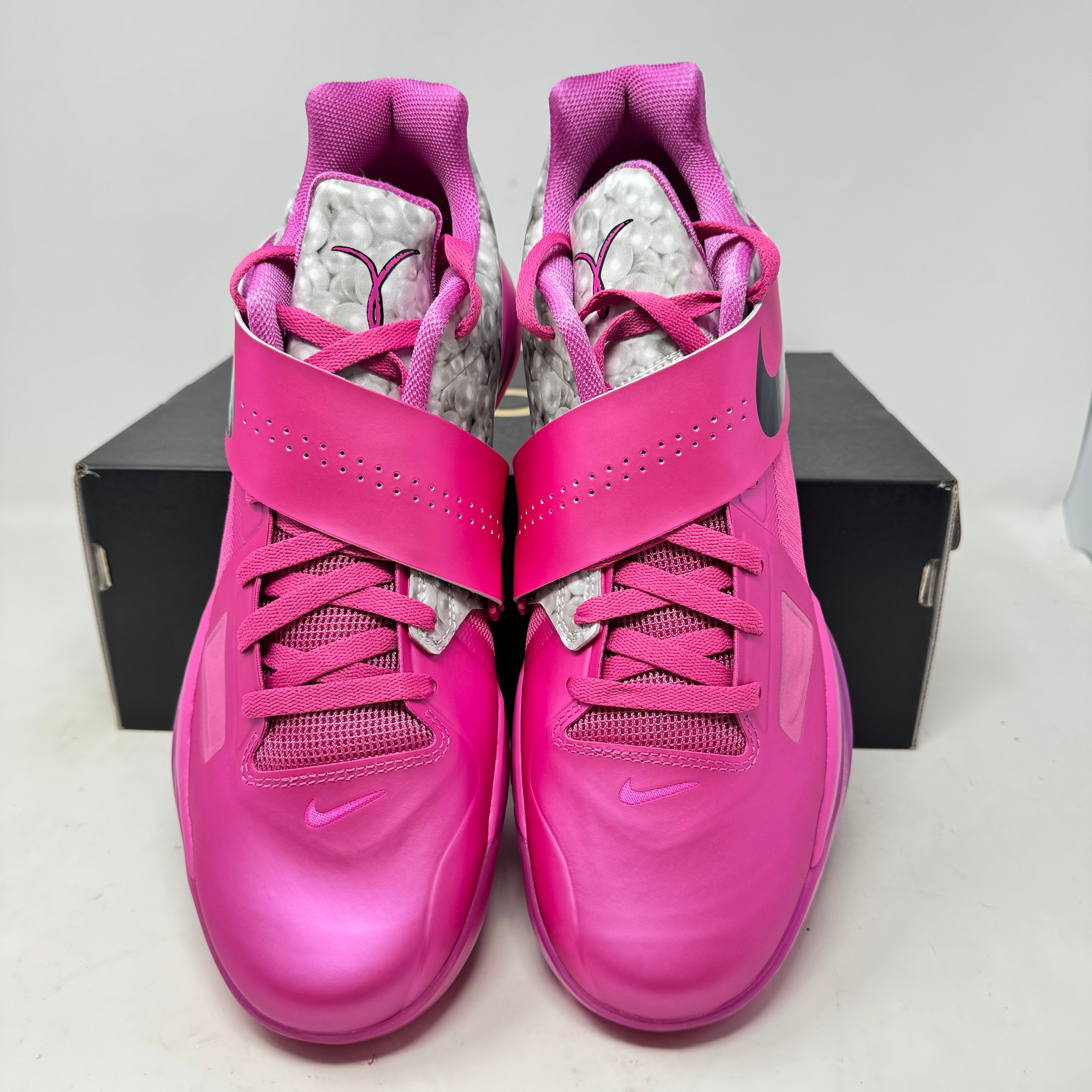 Nike KD 4 Aunt Pearl (2024)