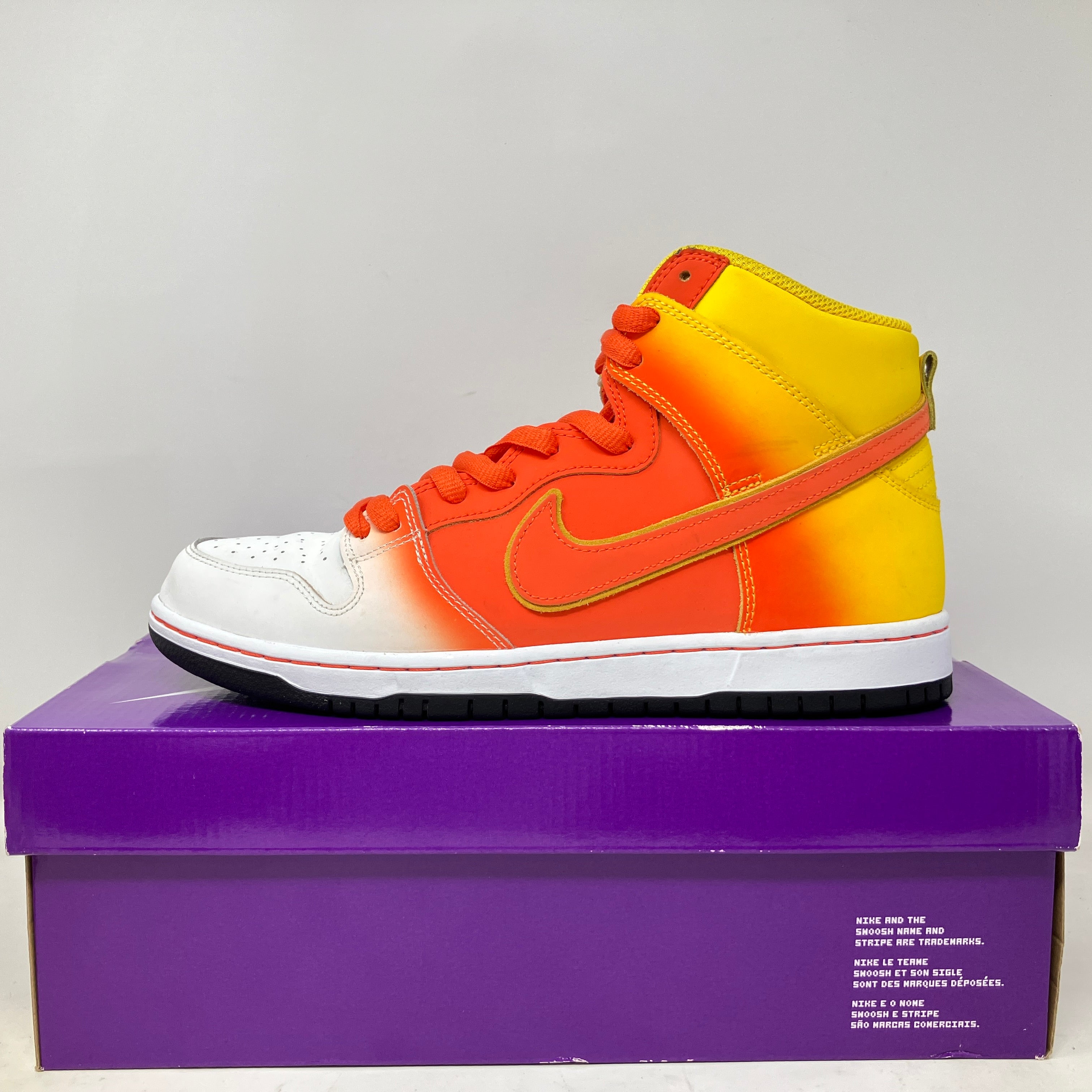 Nike SB Dunk High Sweet Tooth Candy Corn
