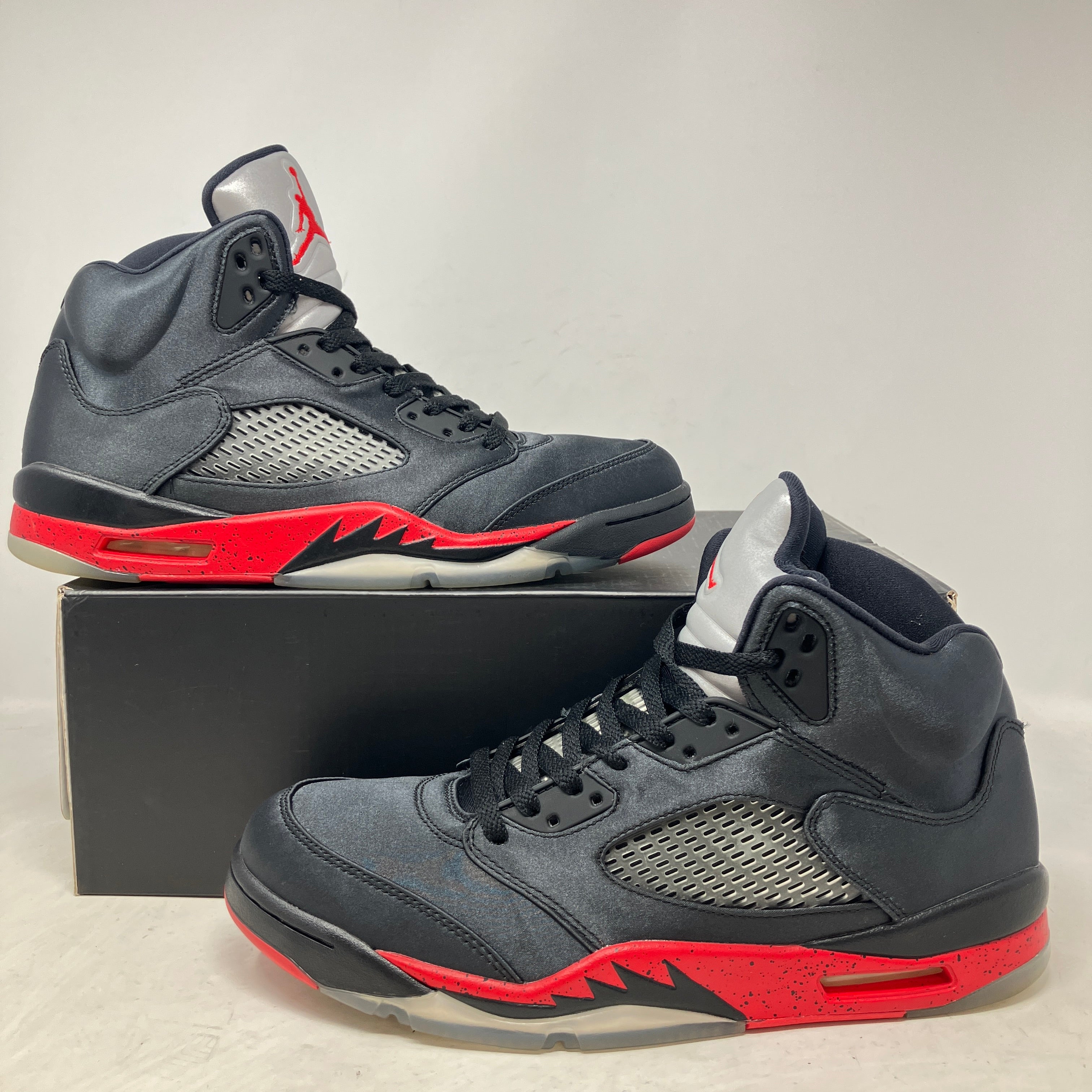 Jordan 5 Retro Satin Bred