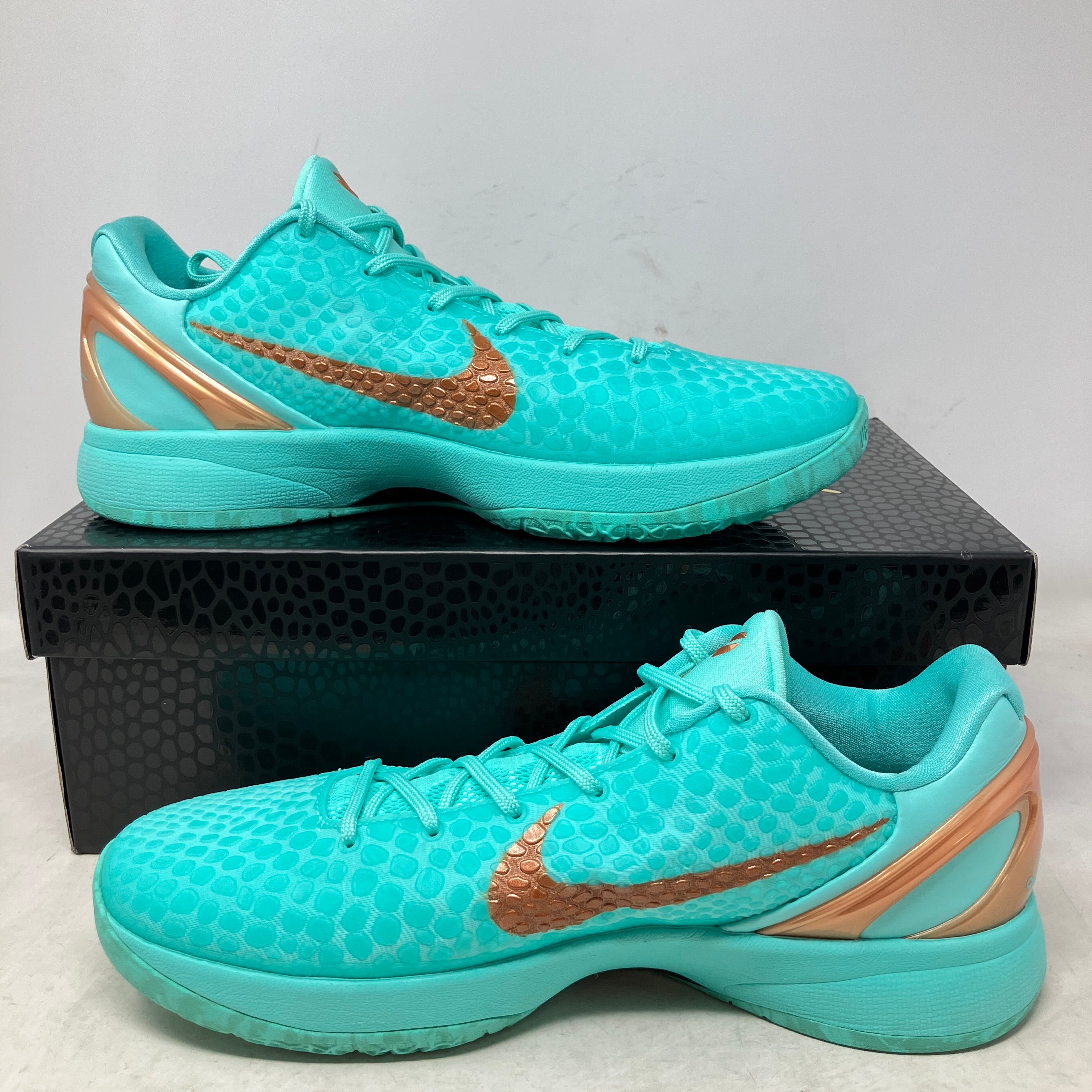 Nike Kobe 6 Protro Jalen Brunson Statue of Liberty