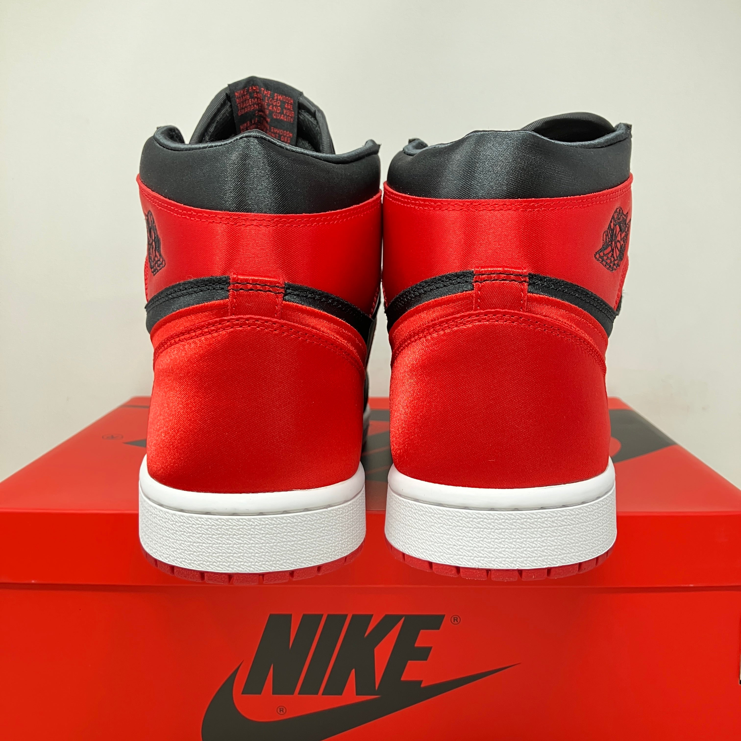 Jordan 1 Retro High OG Satin Bred (Women's)