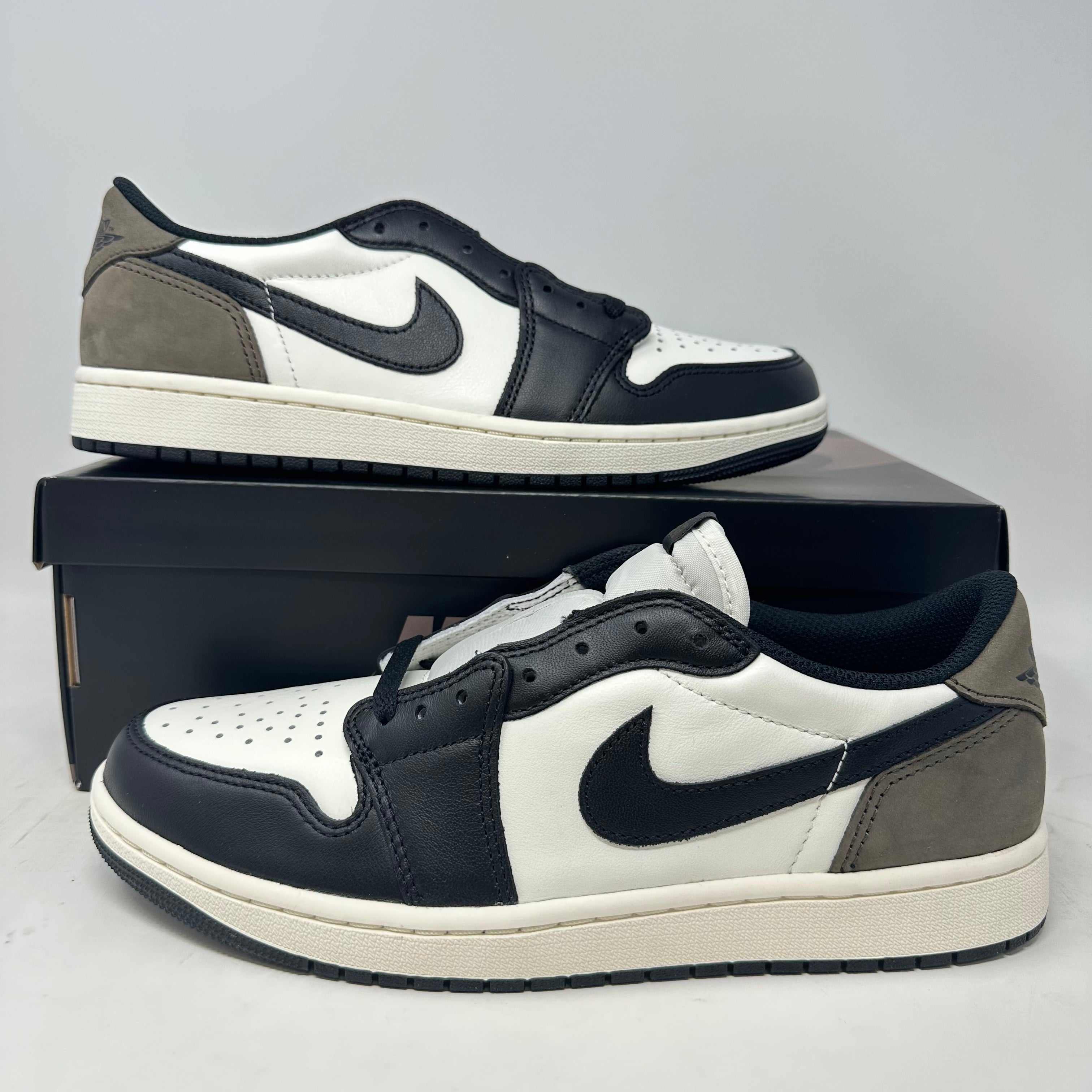 Jordan 1 Retro Low OG Mocha