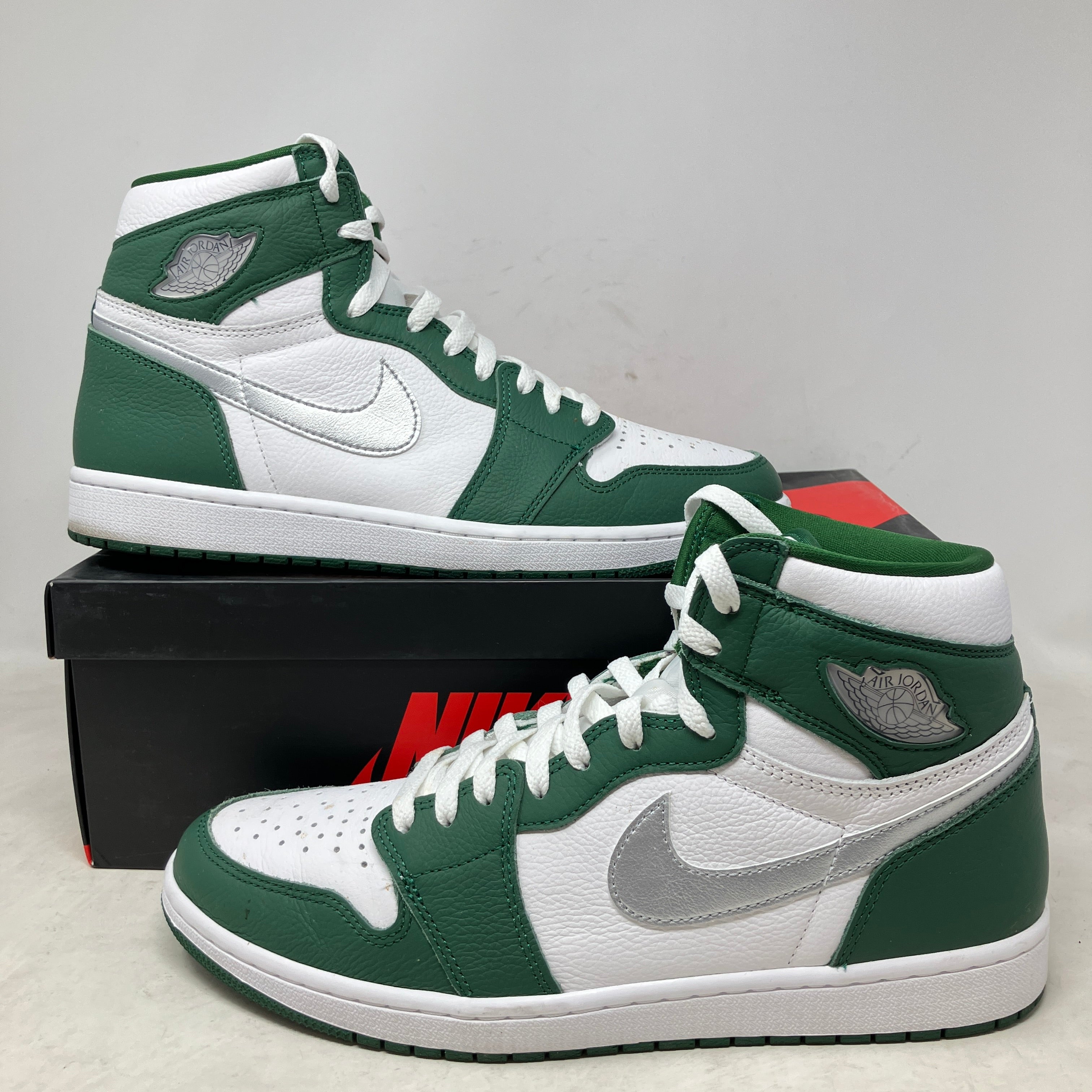 Jordan 1 Retro High OG Gorge Green