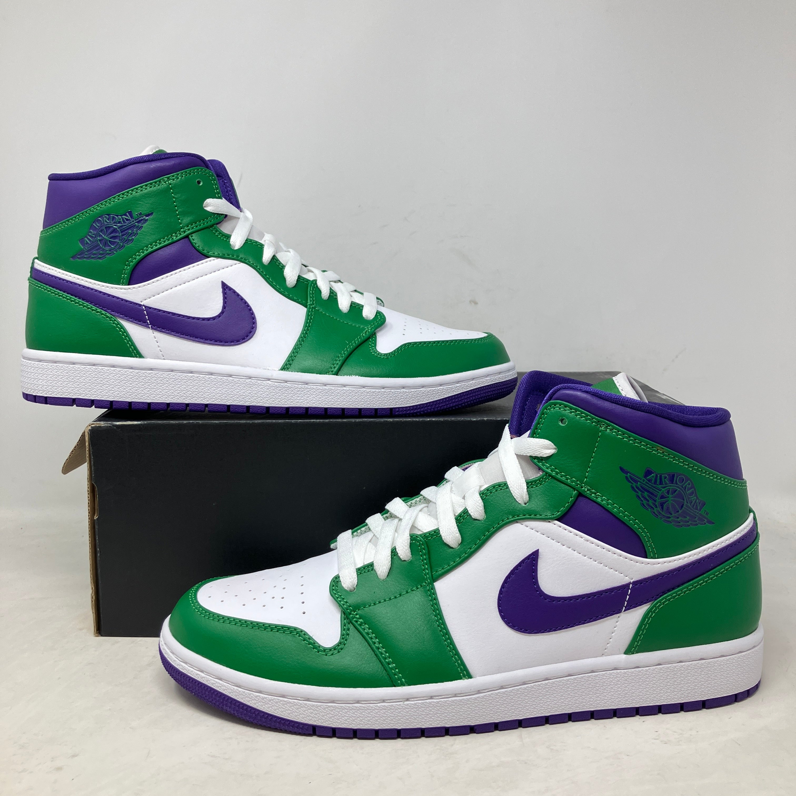 Jordan 1 Mid Incredible Hulk