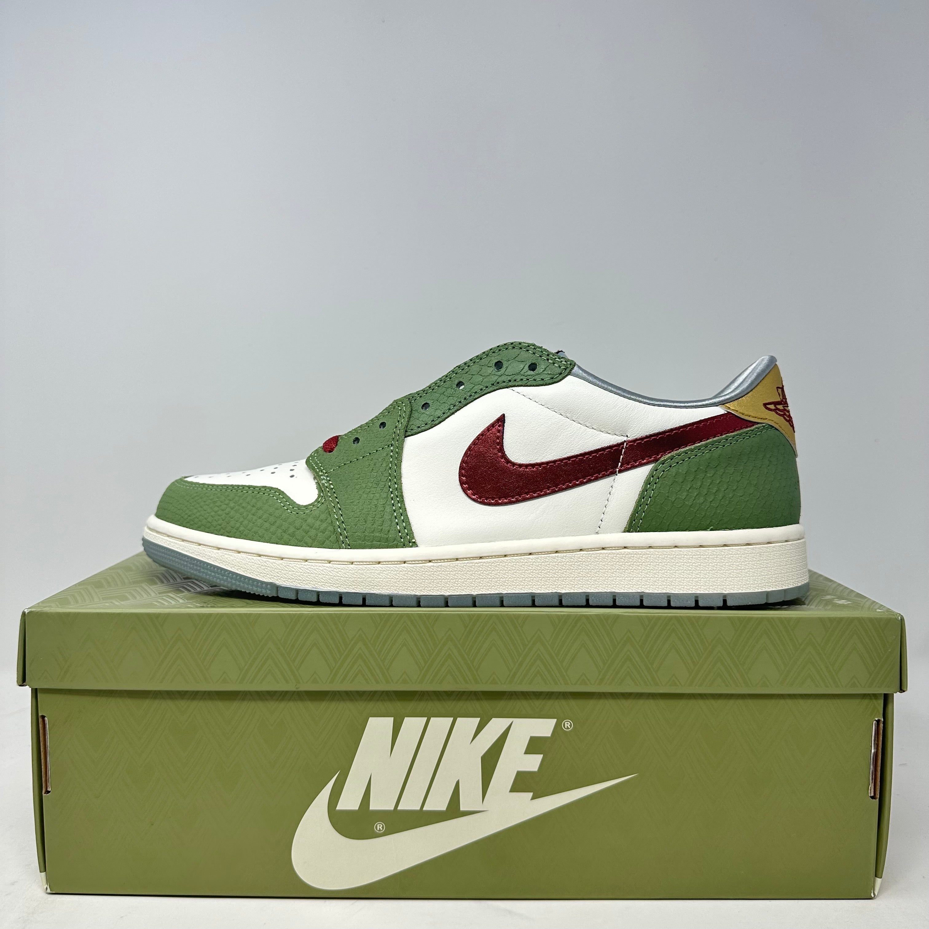 Jordan 1 Retro Low OG Year of the Dragon (2024)