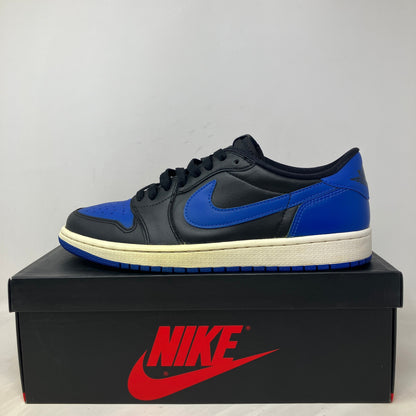 Jordan 1 Retro Low Royal 2015 sneaker in black and blue on Nike box, pre-owned condition