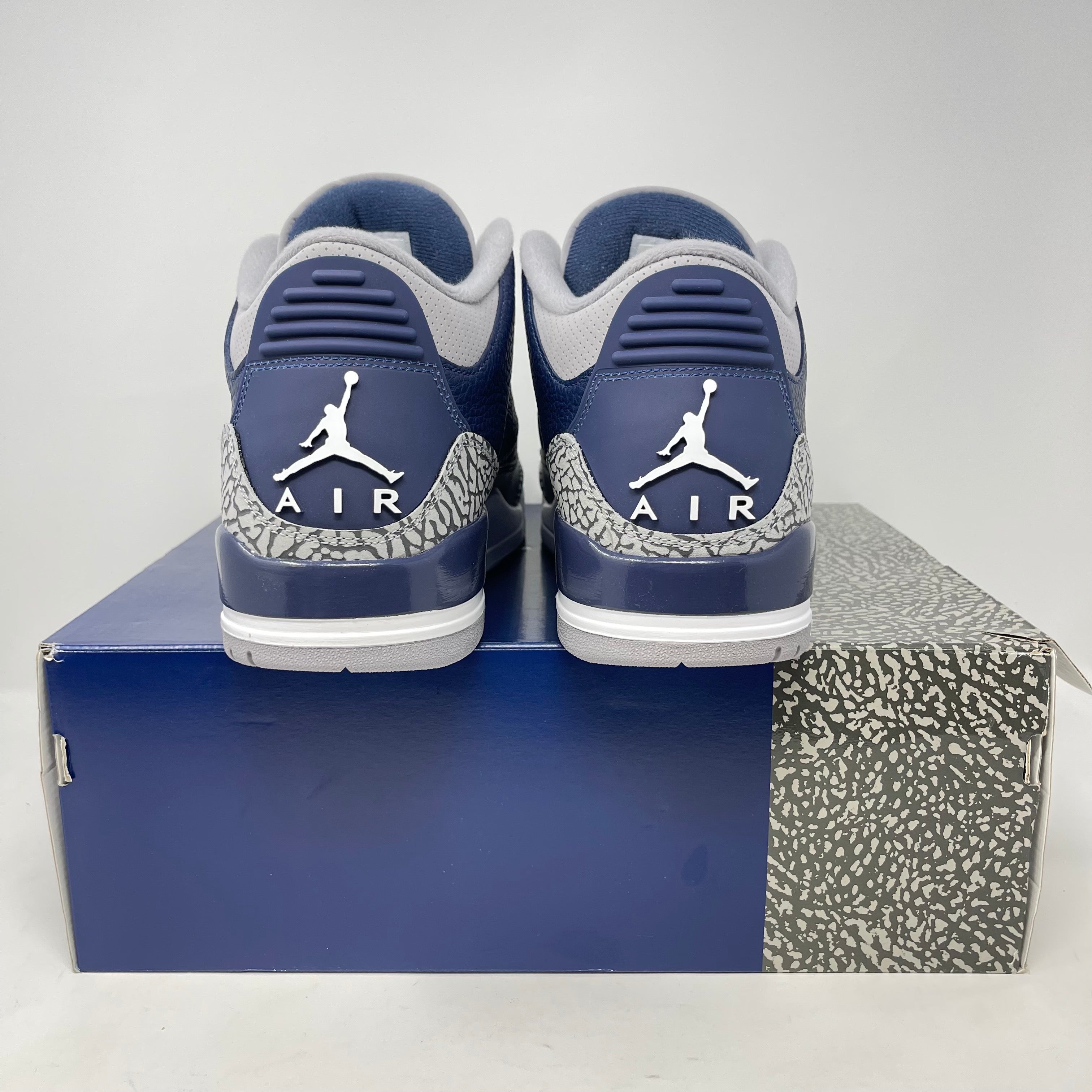 Jordan 3 Retro Georgetown (2021)
