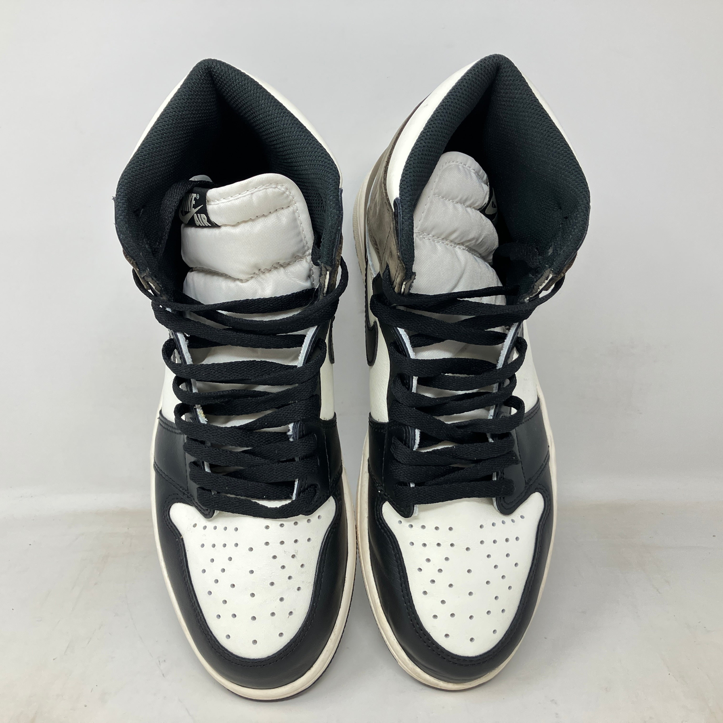 Jordan 1 Retro High Dark Mocha
