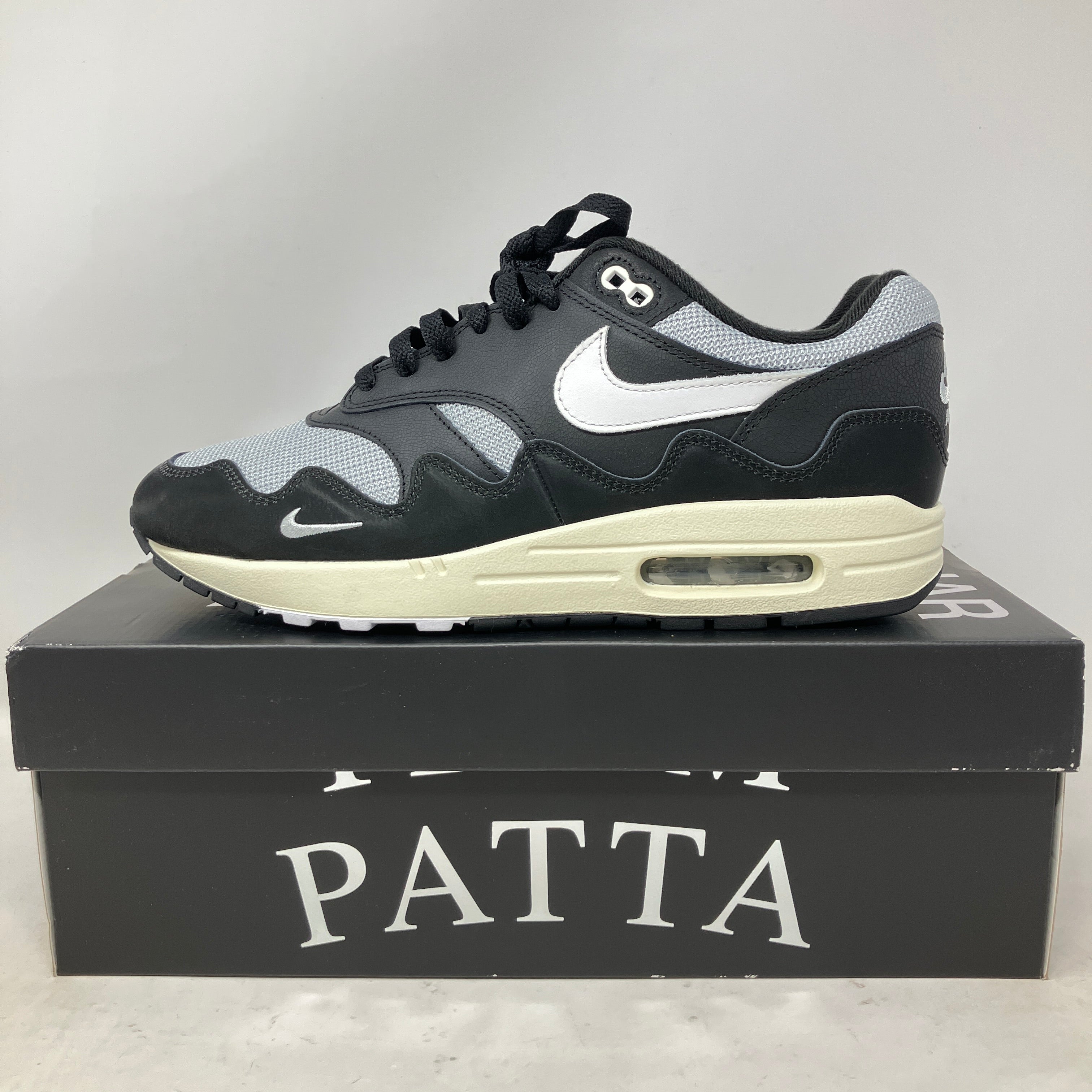 Nike Air Max 1 Patta Waves Black (with Bracelet)