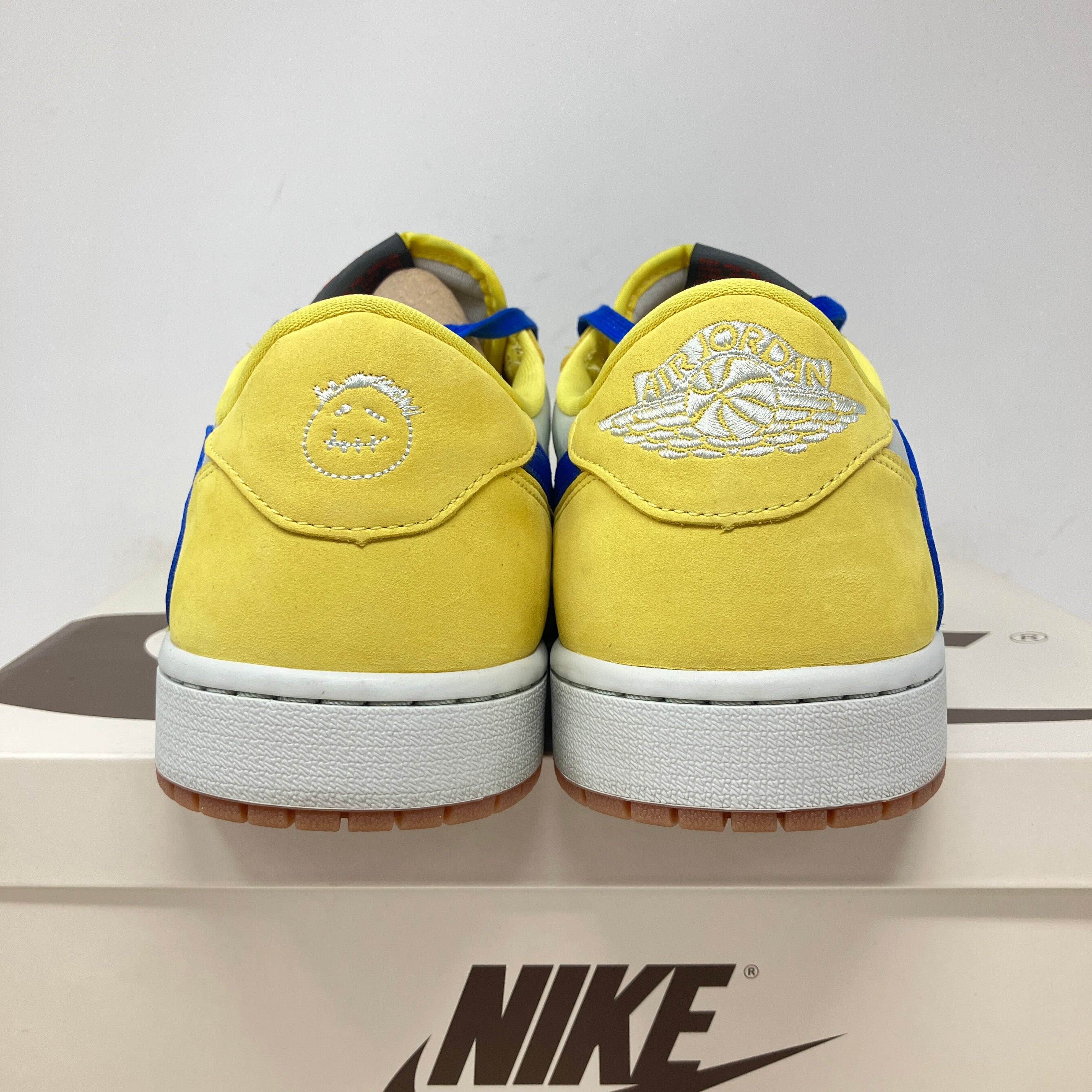 Jordan 1 Retro Low OG SP Travis Scott Canary (Women's)