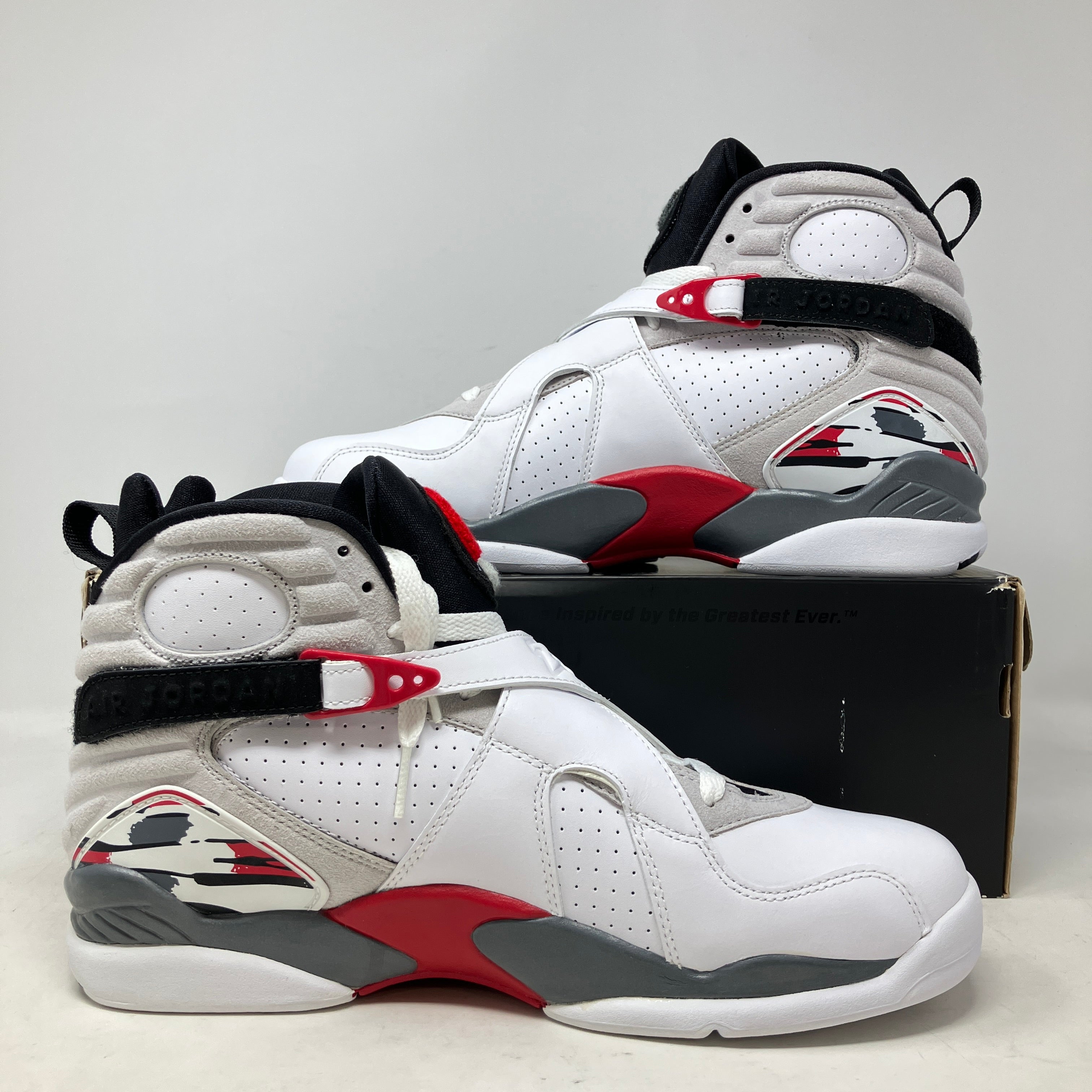 Jordan 8 Retro Bugs Bunny (2013)