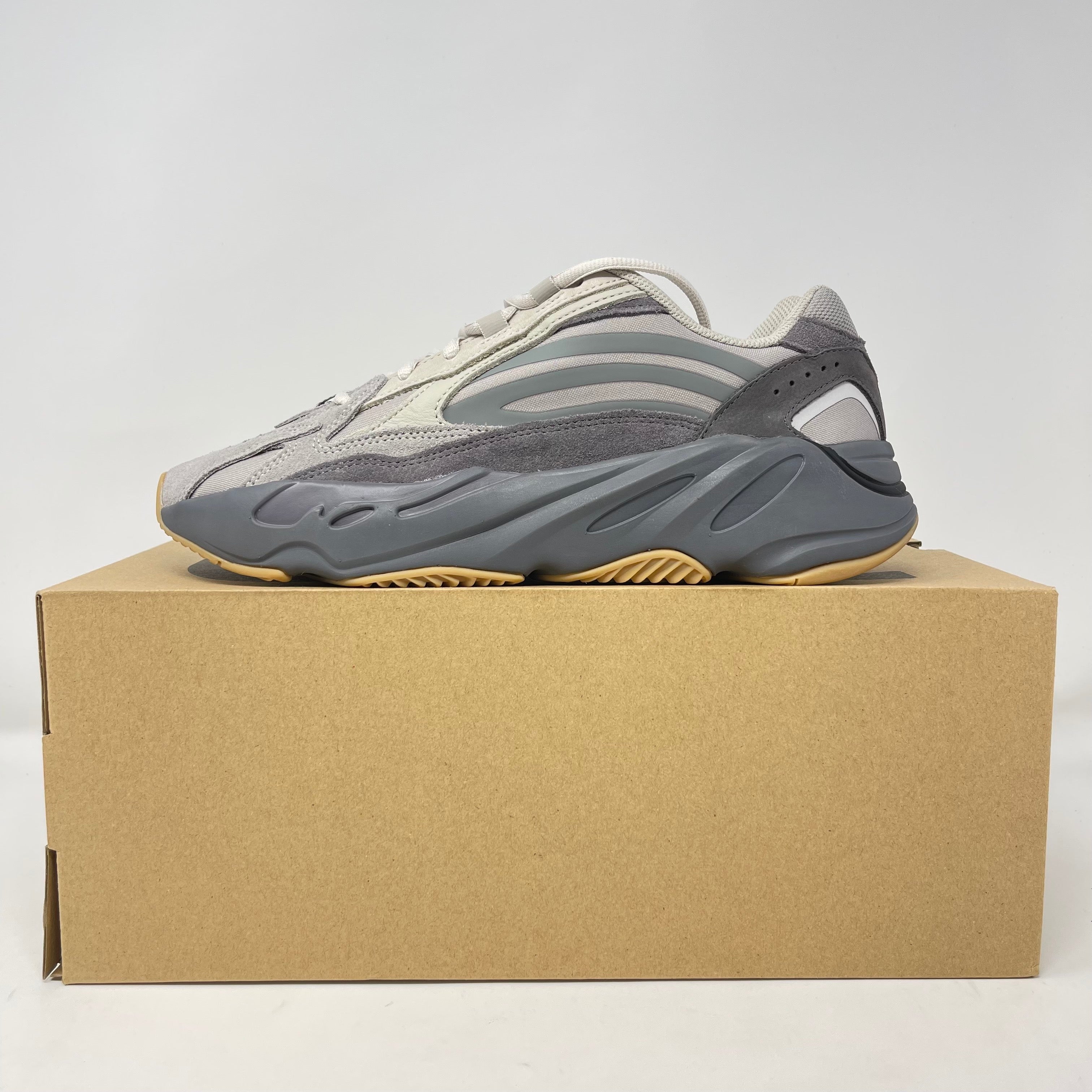 adidas Yeezy Boost 700 V2 Tephra (2019/2023)