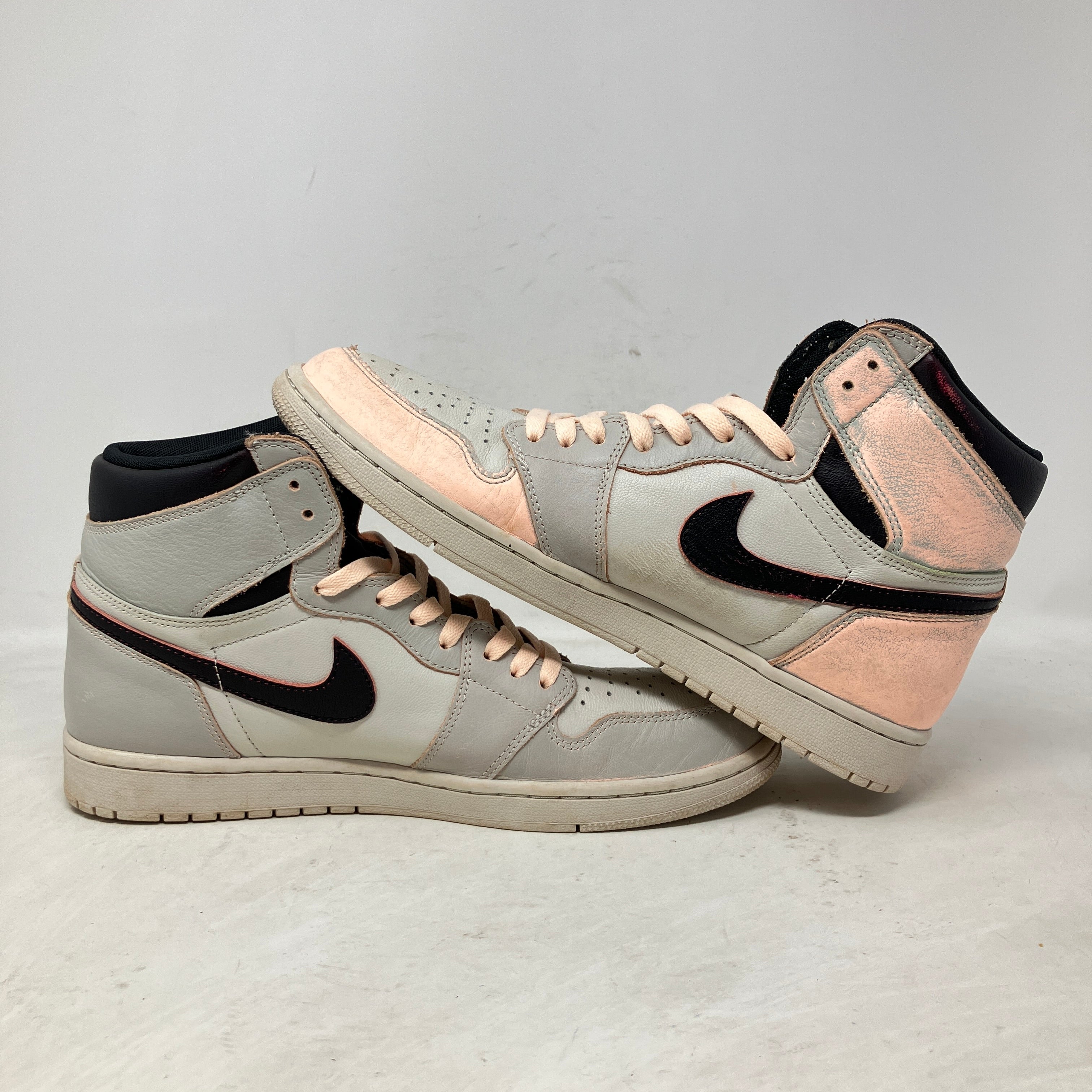 Jordan 1 Retro High OG Defiant SB NYC to Paris
