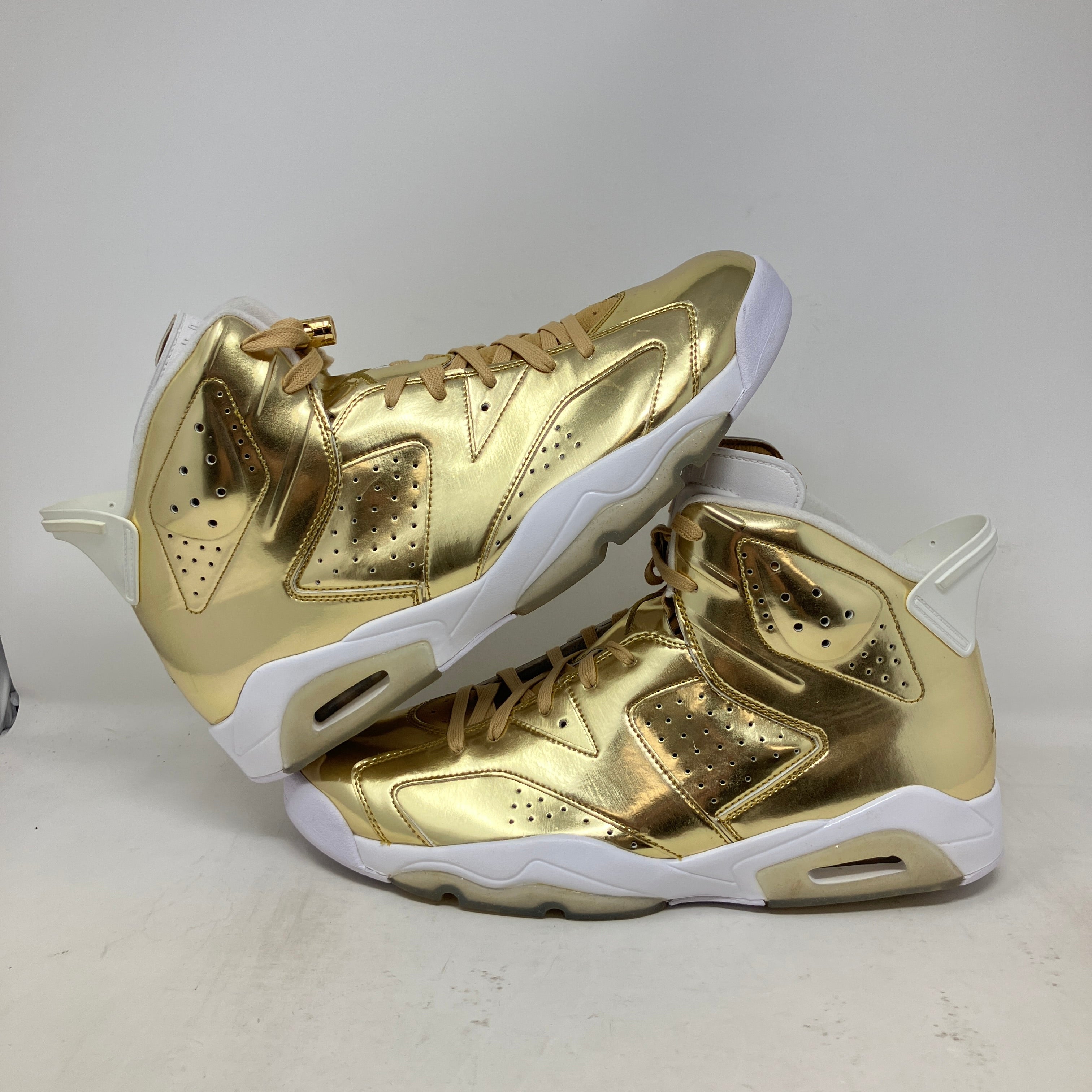 Jordan 6 Retro Pinnacle Metallic Gold
