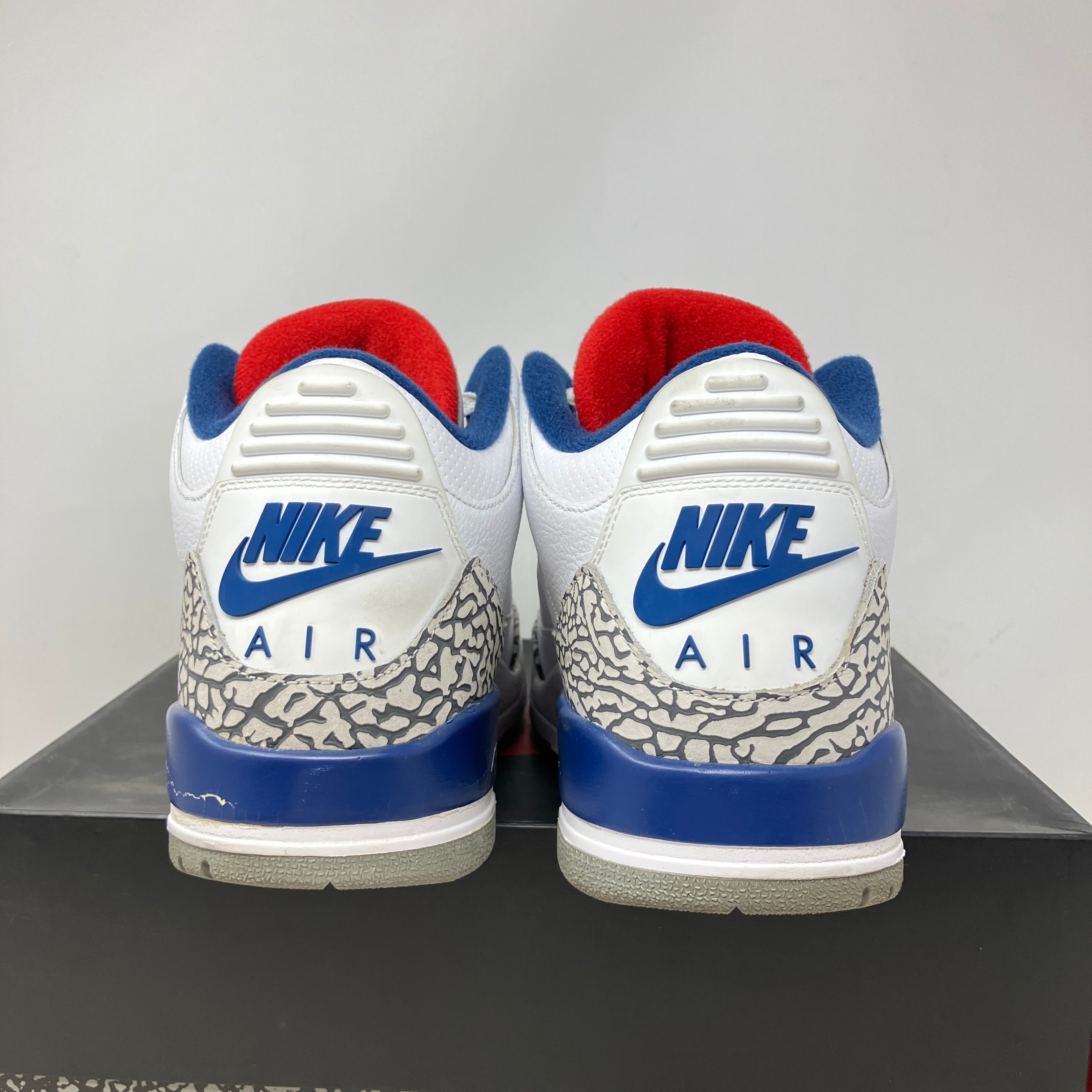 Jordan 3 Retro True Blue (2016)