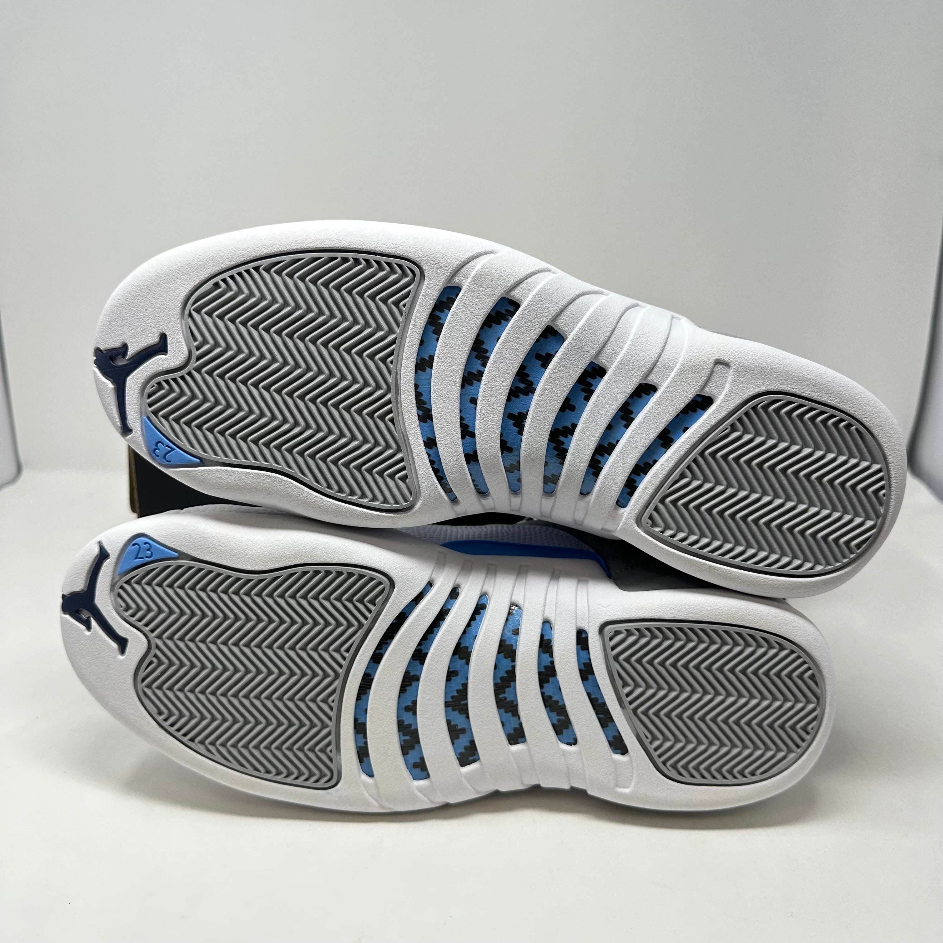 Jordan 12 Retro Grey University Blue