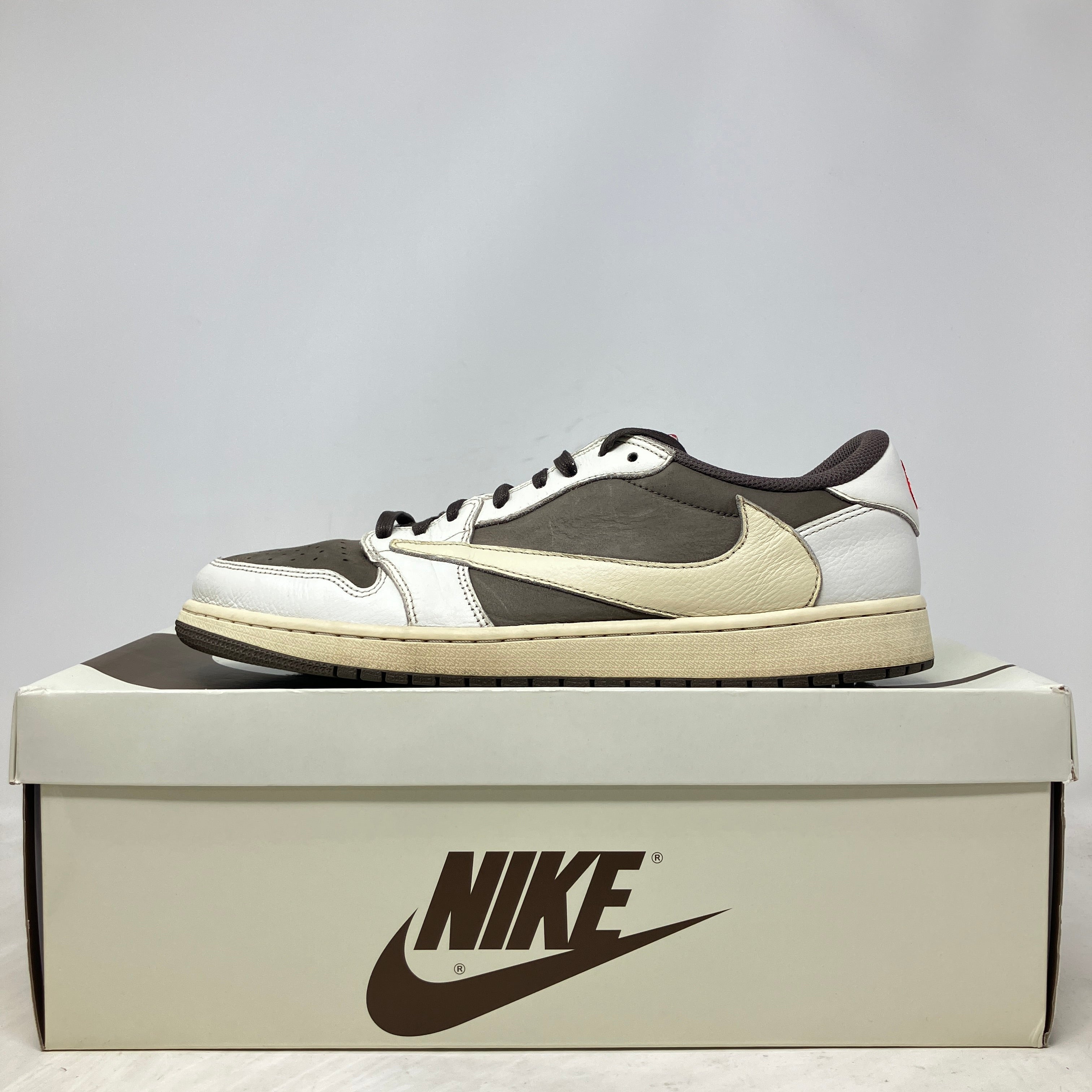 Jordan 1 Retro Low OG SP Travis Scott Reverse Mocha