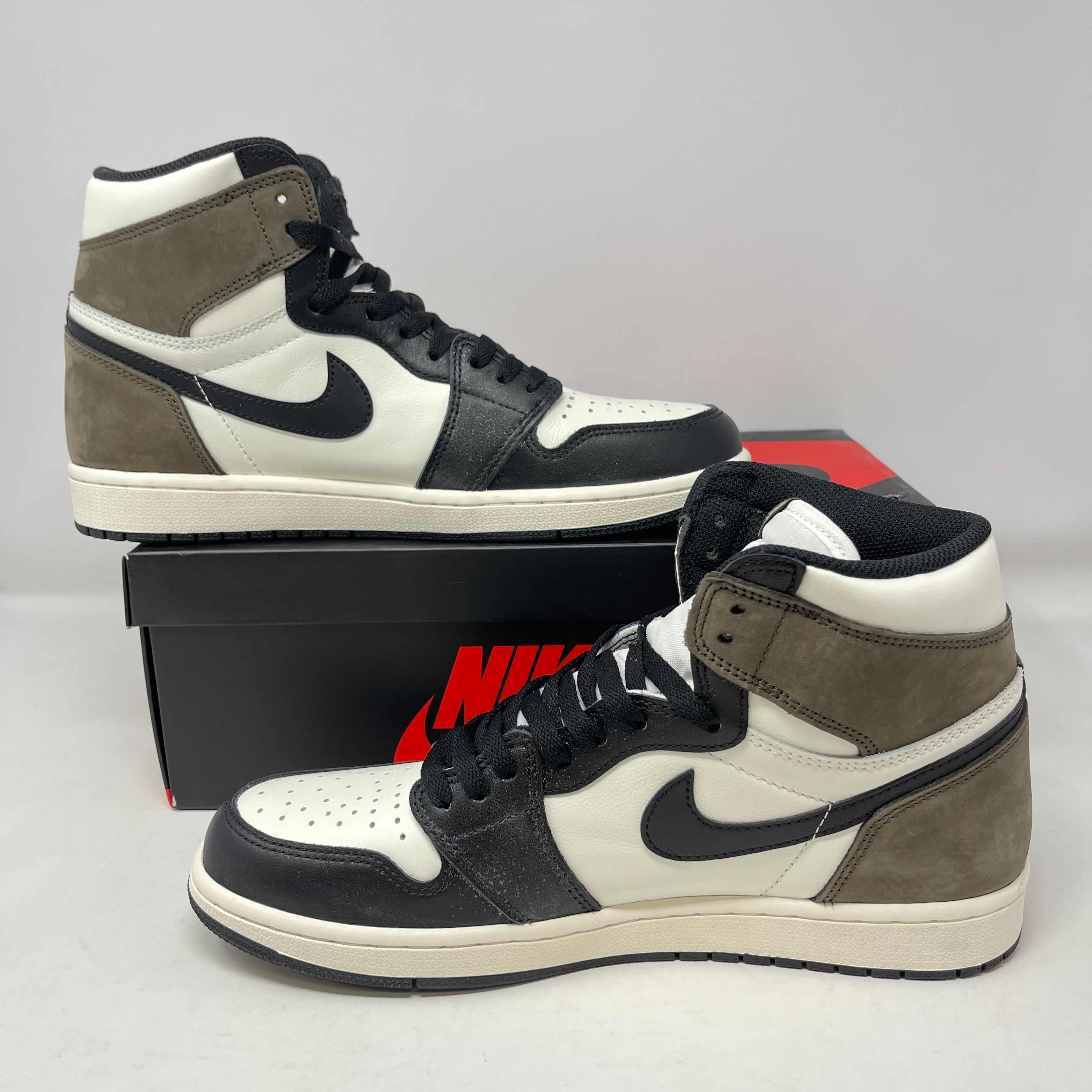 Jordan 1 Retro High Dark Mocha
