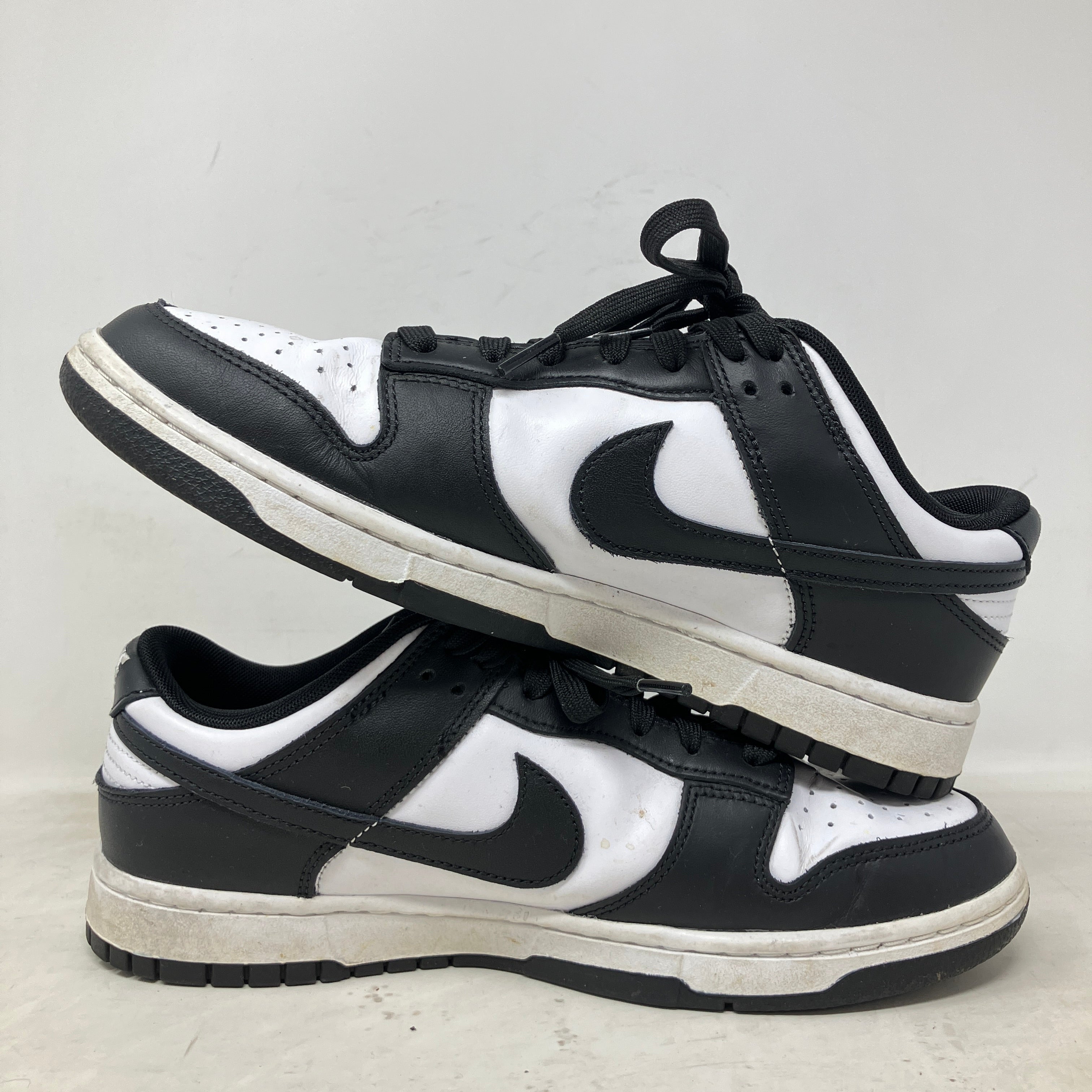 Nike Dunk Low Retro White Black Panda