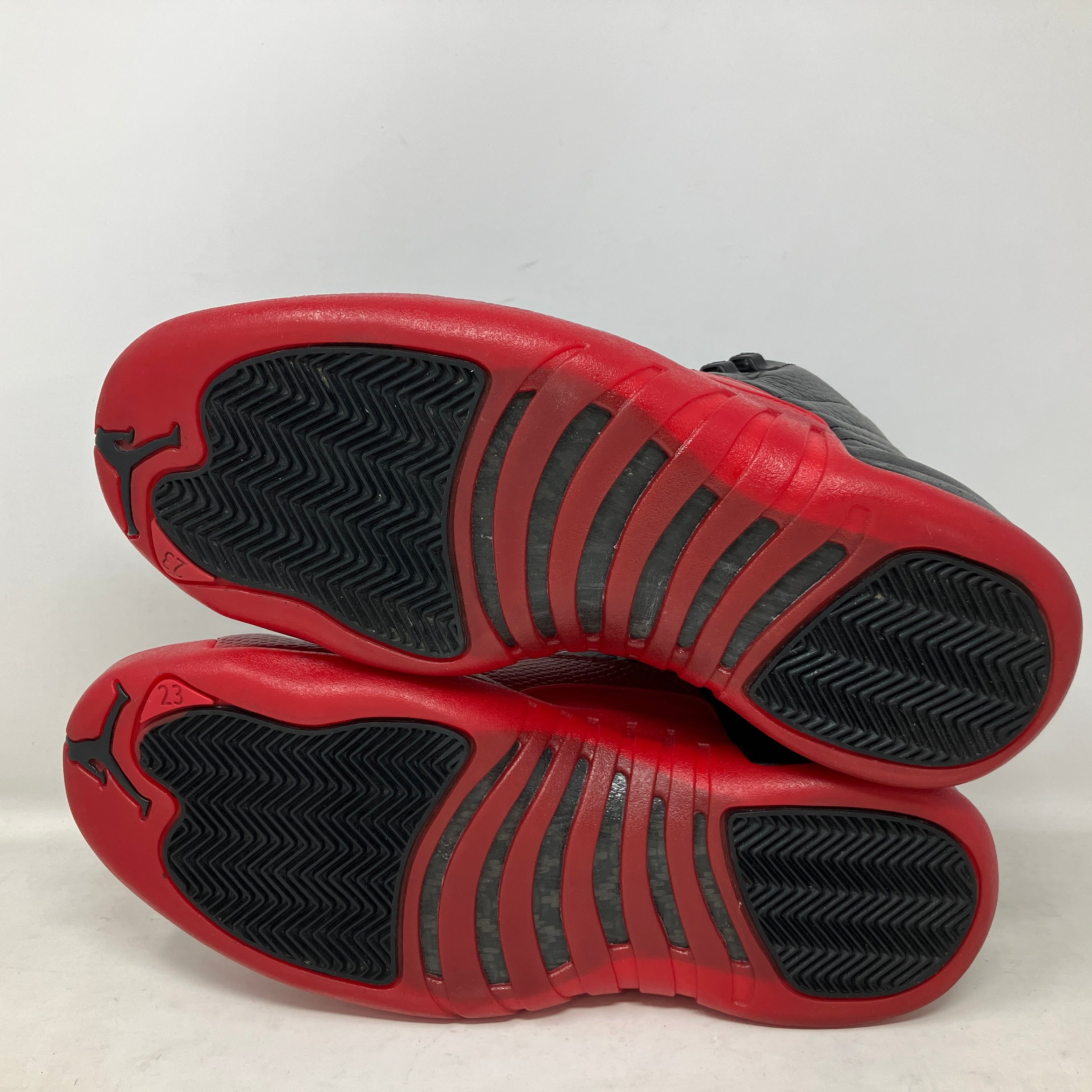 Jordan 12 Retro Flu Game (2016)