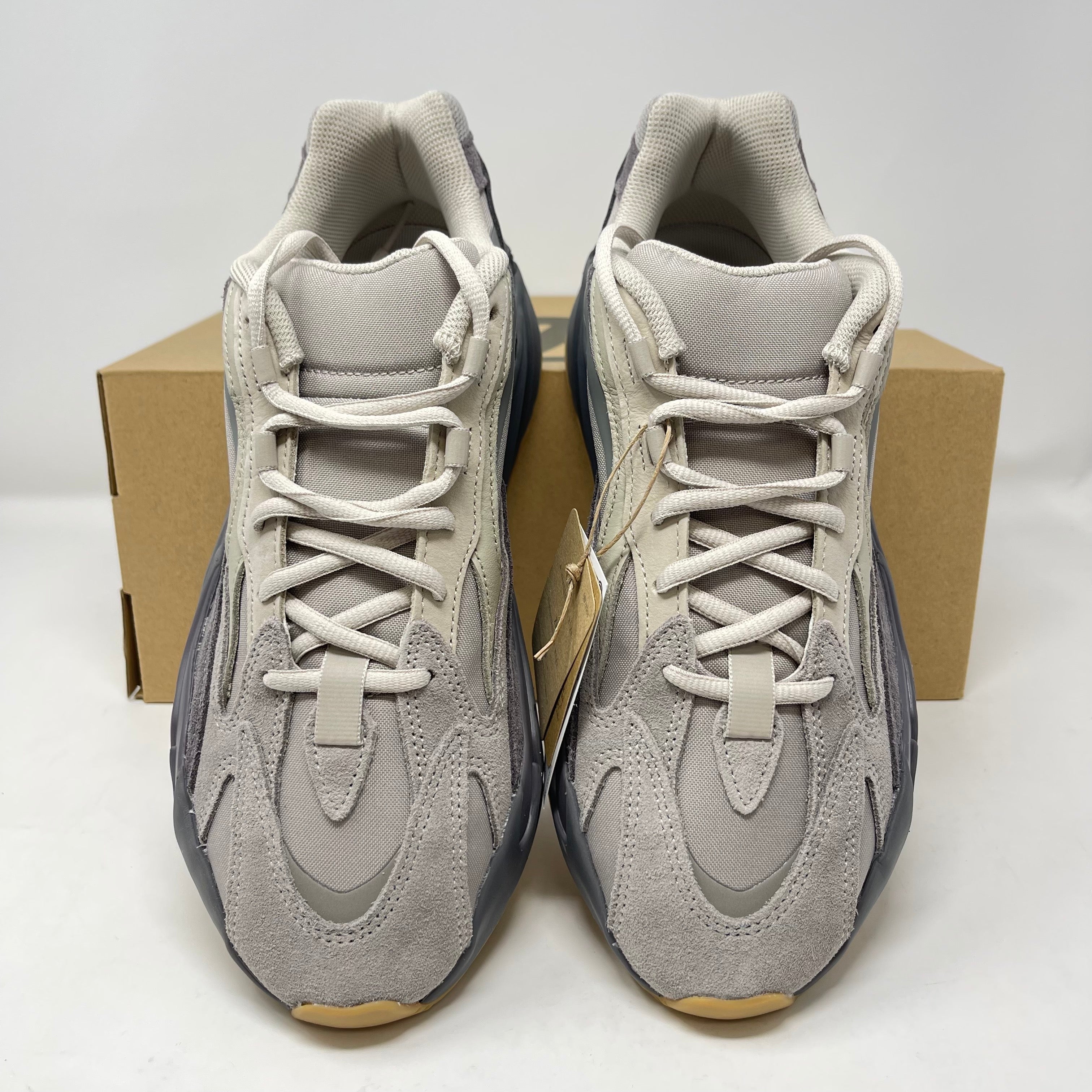 adidas Yeezy Boost 700 V2 Tephra (2019/2023)