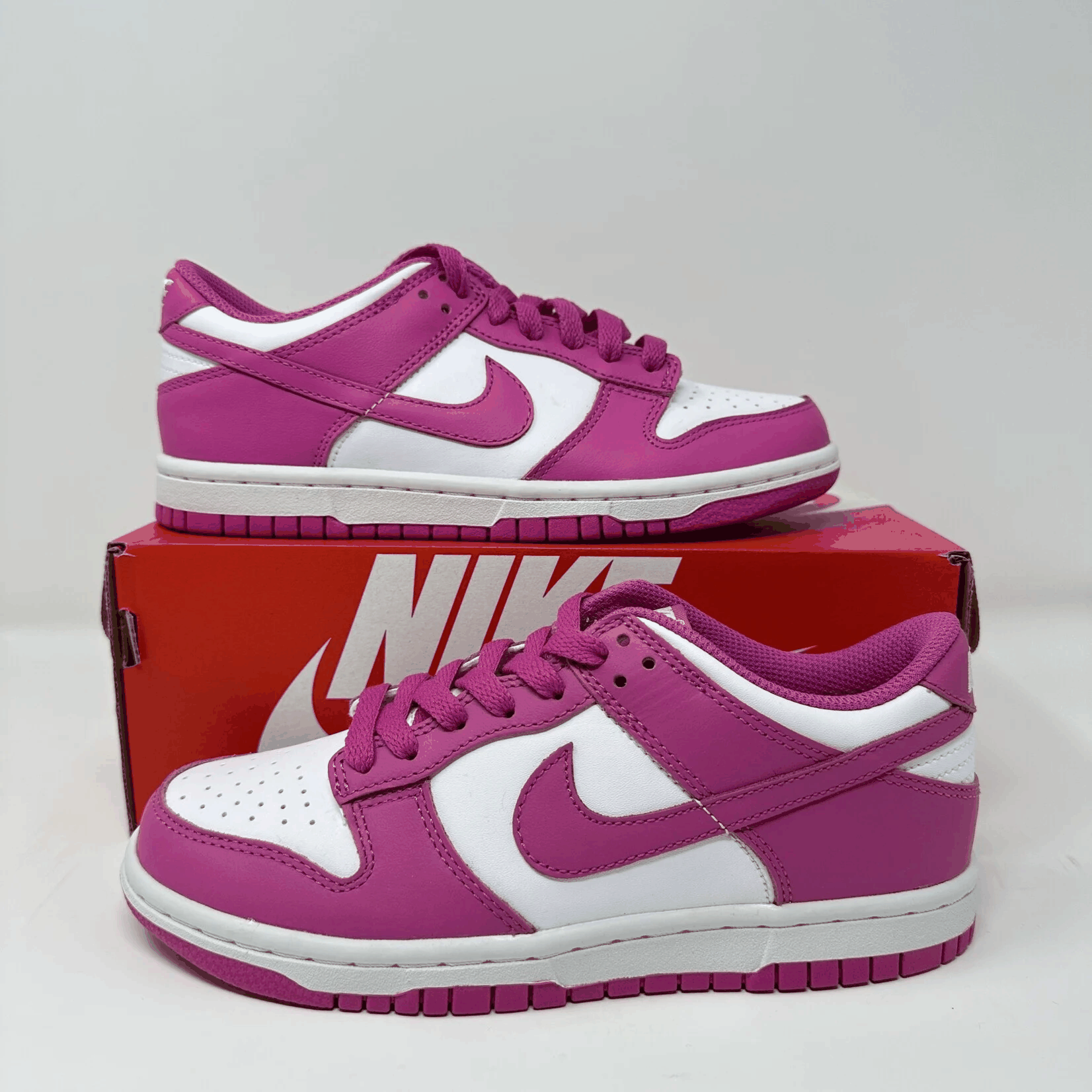 Nike Dunk Low Active Fuchsia (GS)