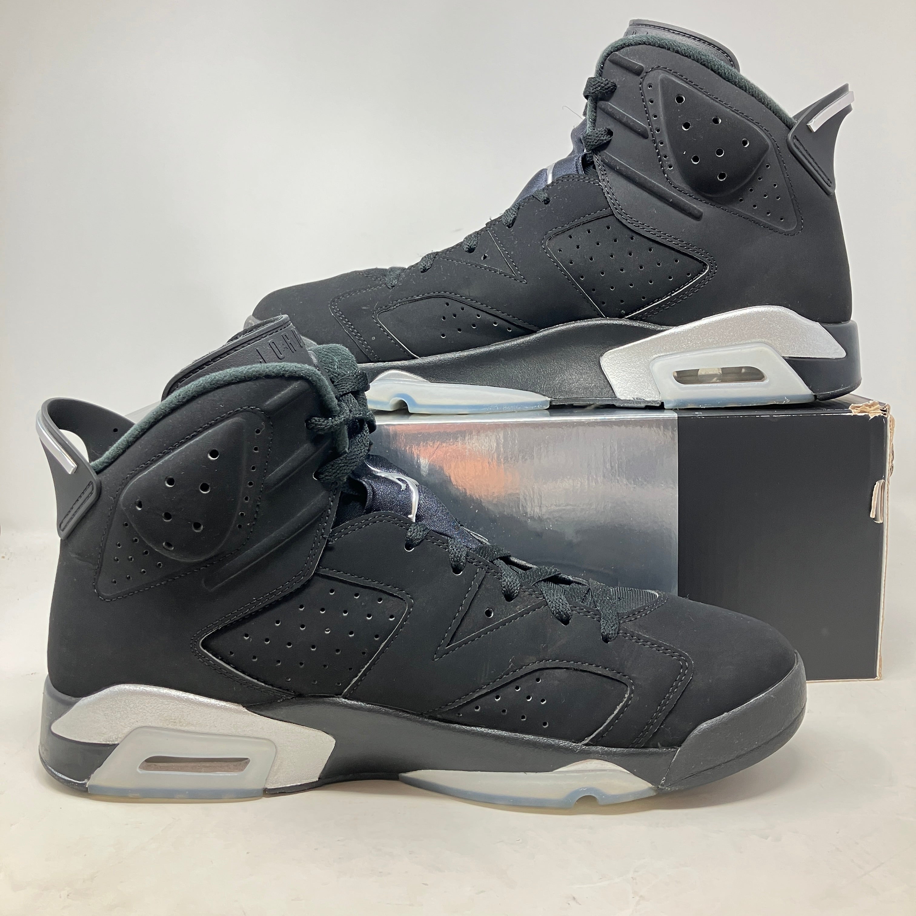 Jordan 6 Retro Chrome