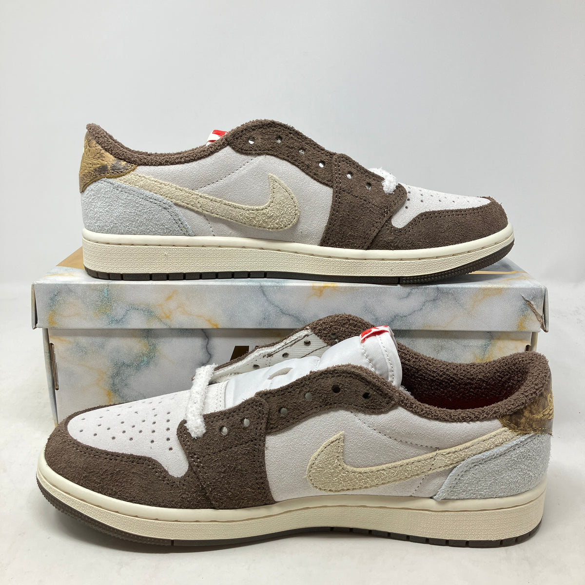 Jordan 1 Retro Low OG Year of the Rabbit
