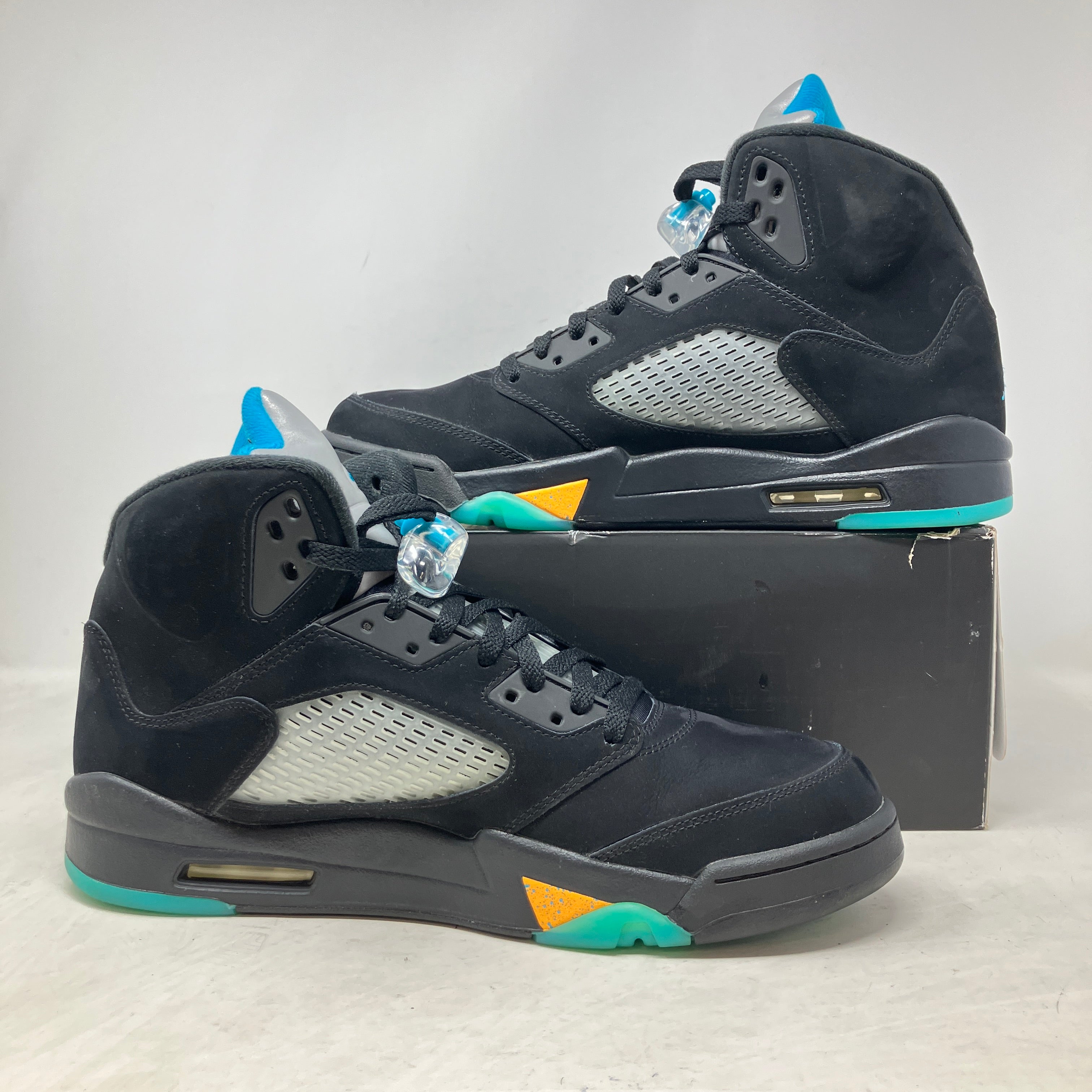 Jordan 5 Retro Aqua