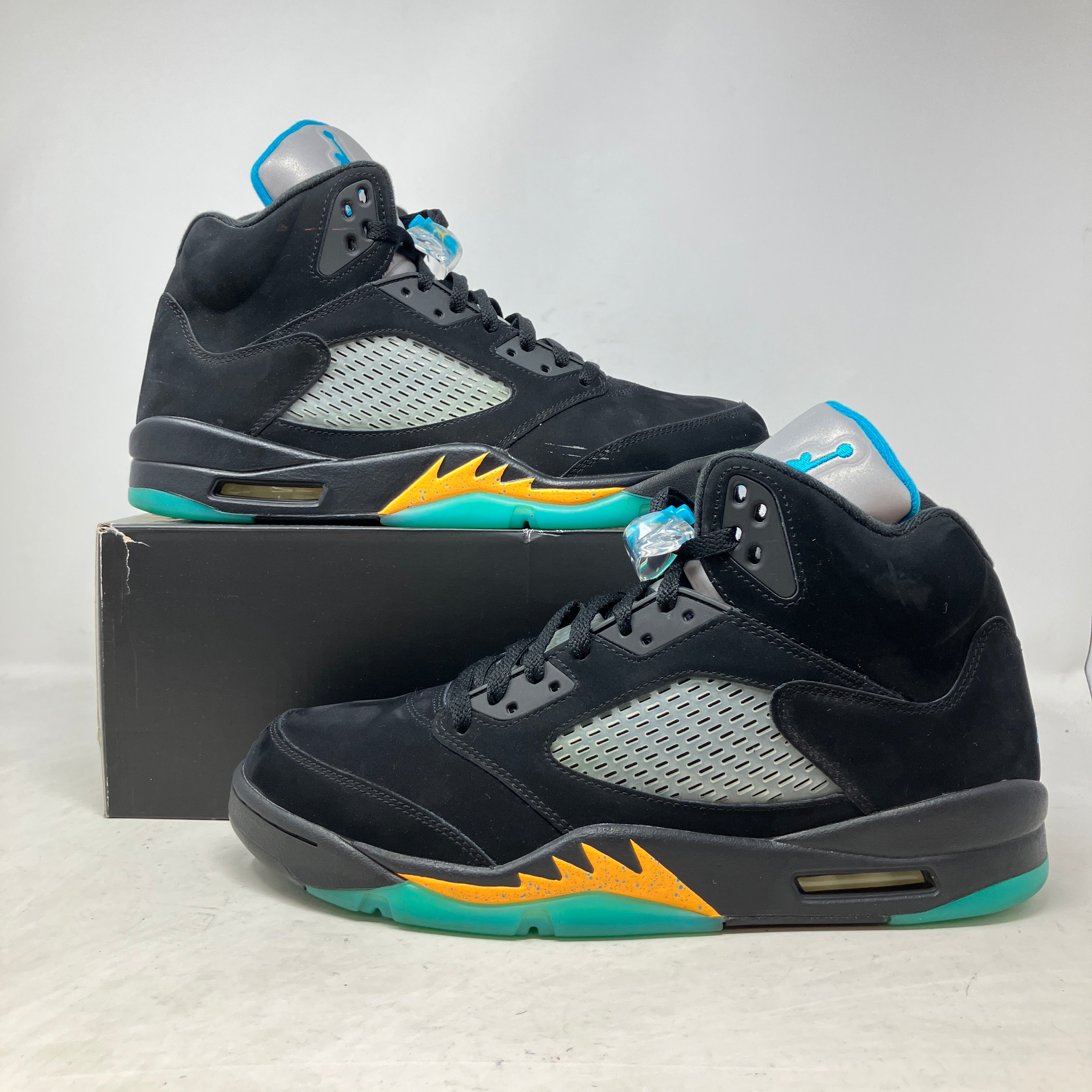 Jordan 5 Retro Aqua