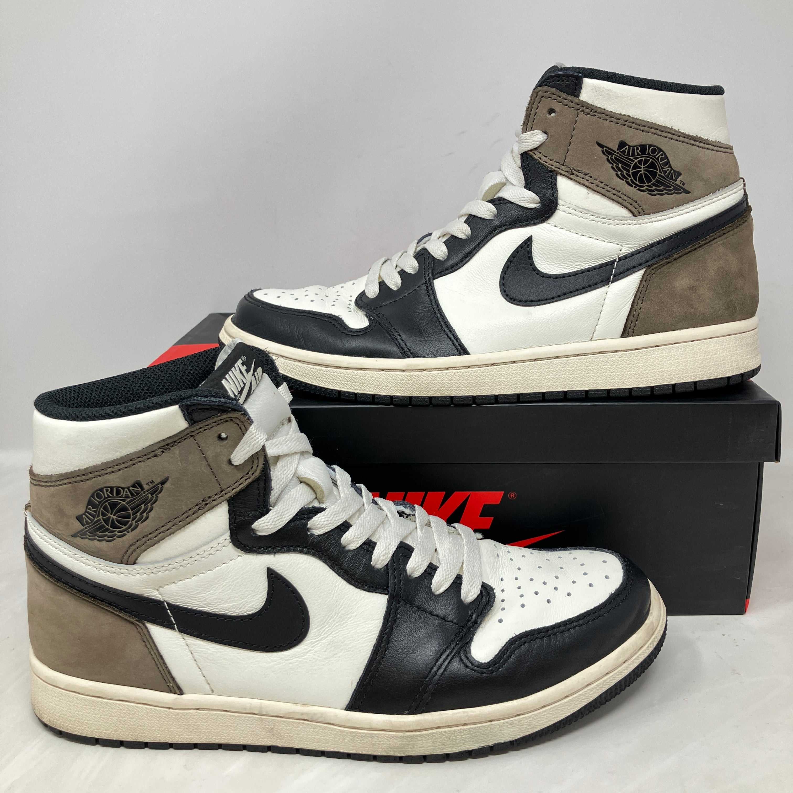 Jordan 1 Retro High Dark Mocha