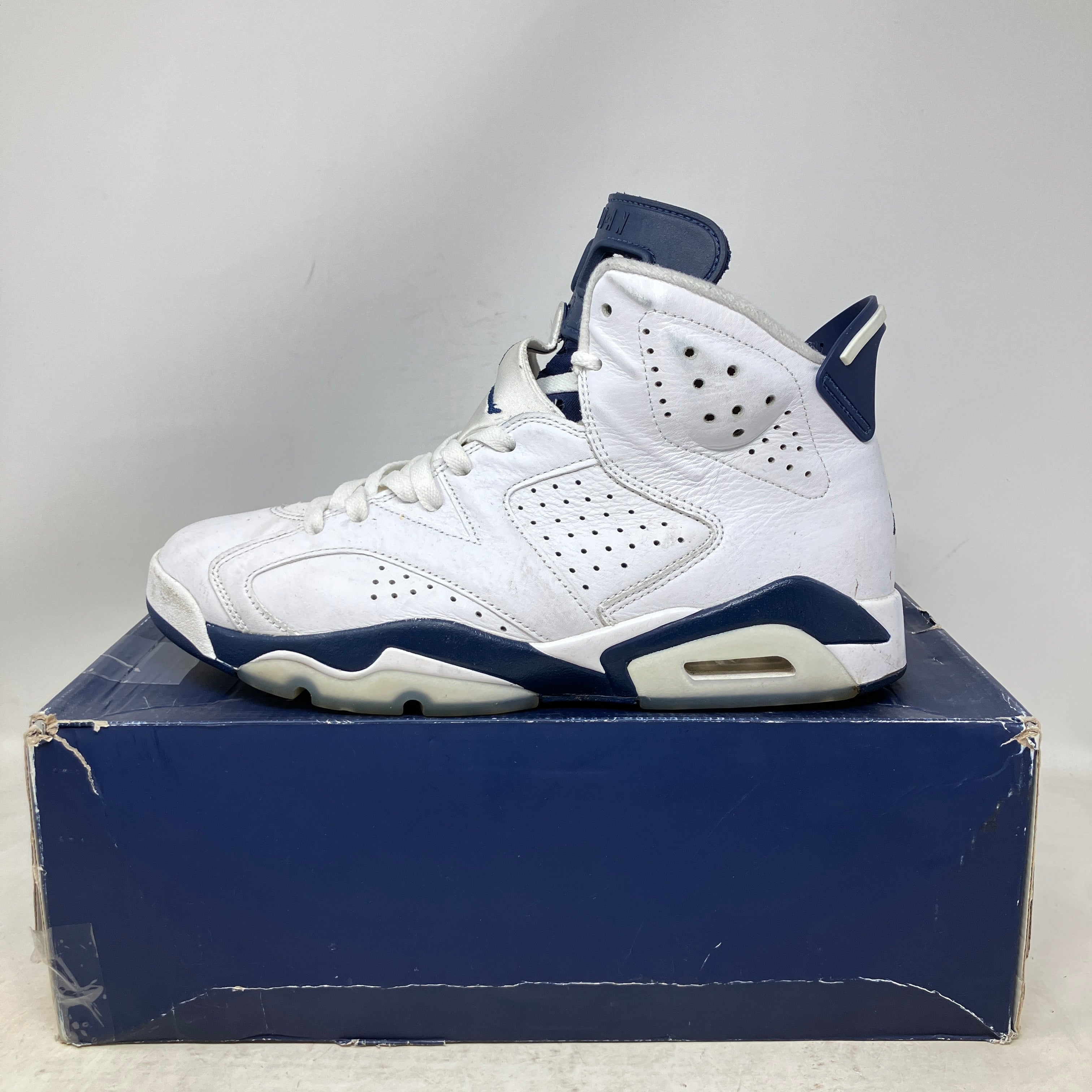 Jordan 6 Retro Midnight Navy (2022)