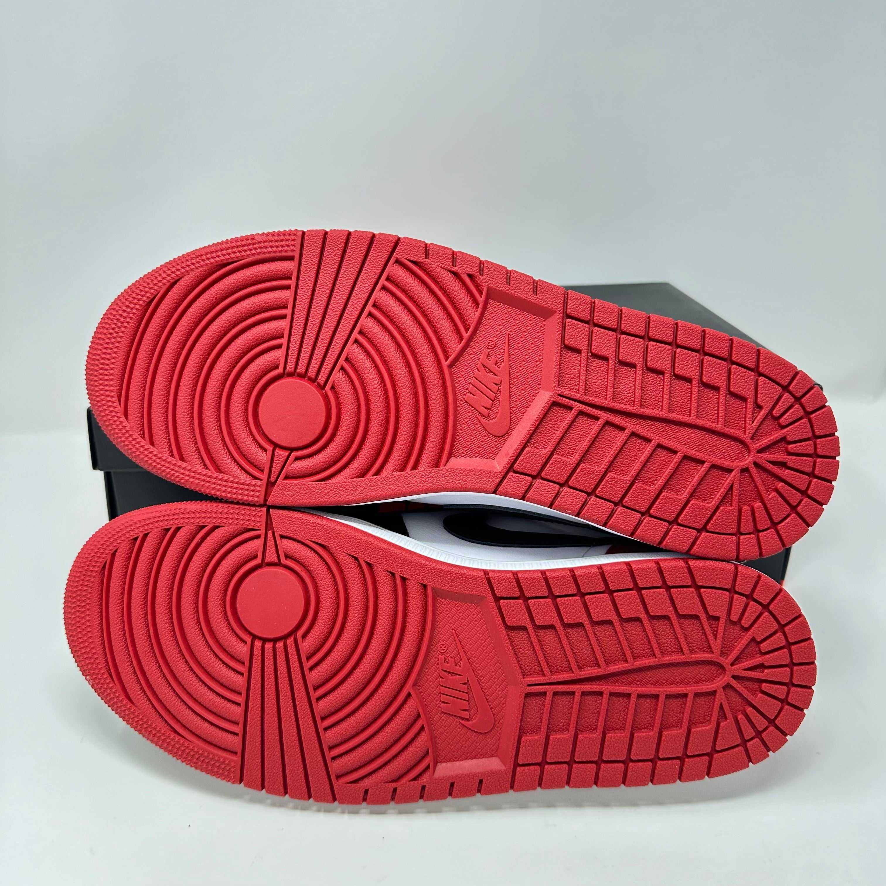 Jordan 1 Retro Low OG Black Toe (2023)