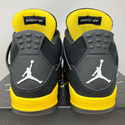 Jordan 4 Retro Thunder (2023)