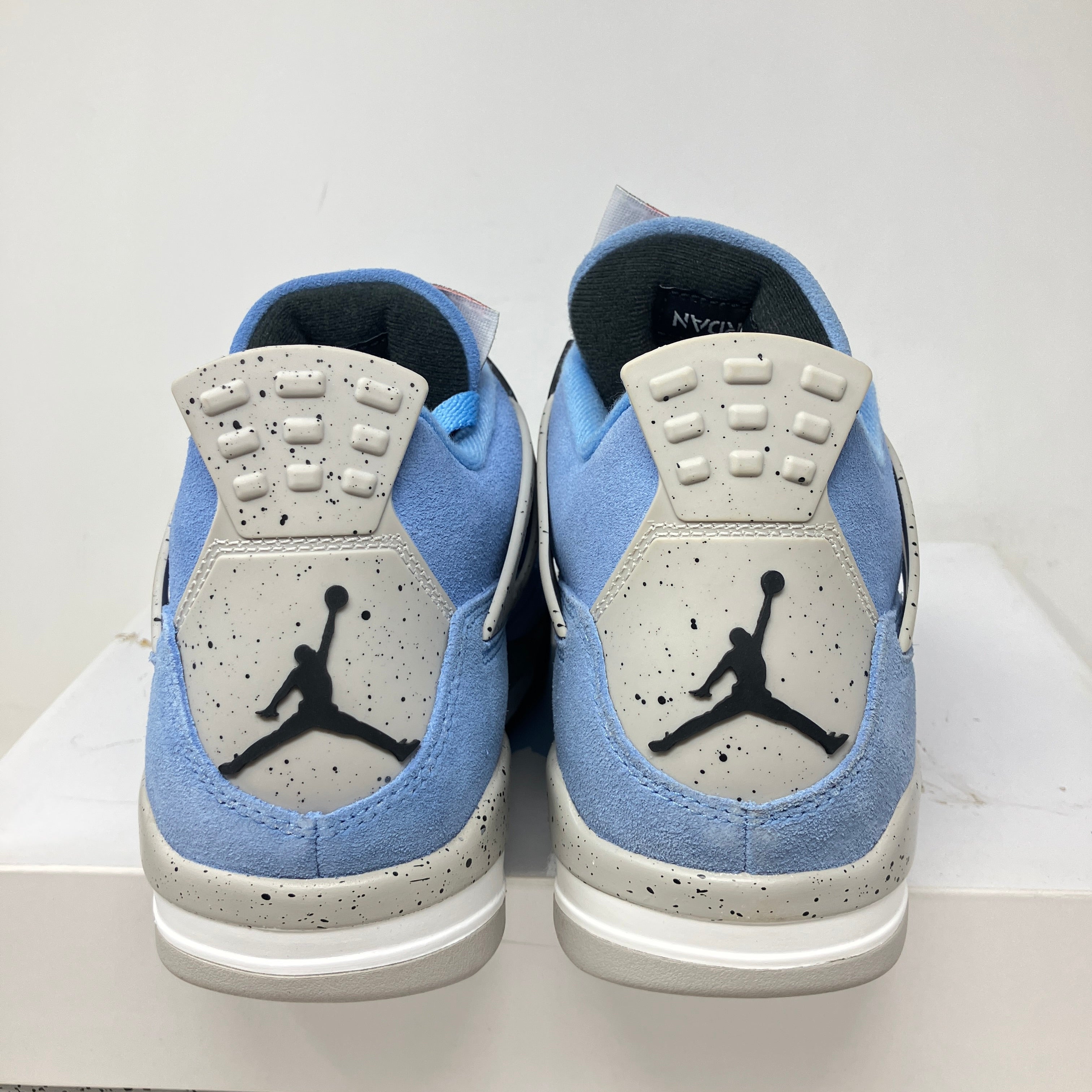 Jordan 4 Retro University Blue