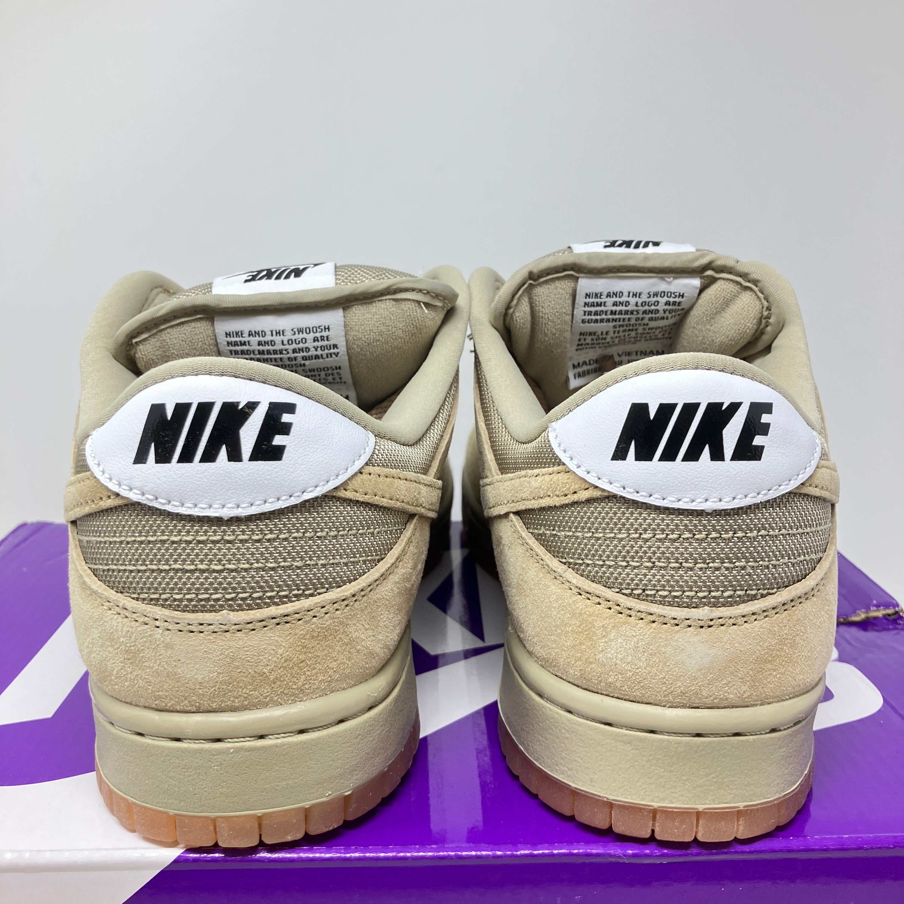 Nike SB Dunk Low Pro B Parachute Beige