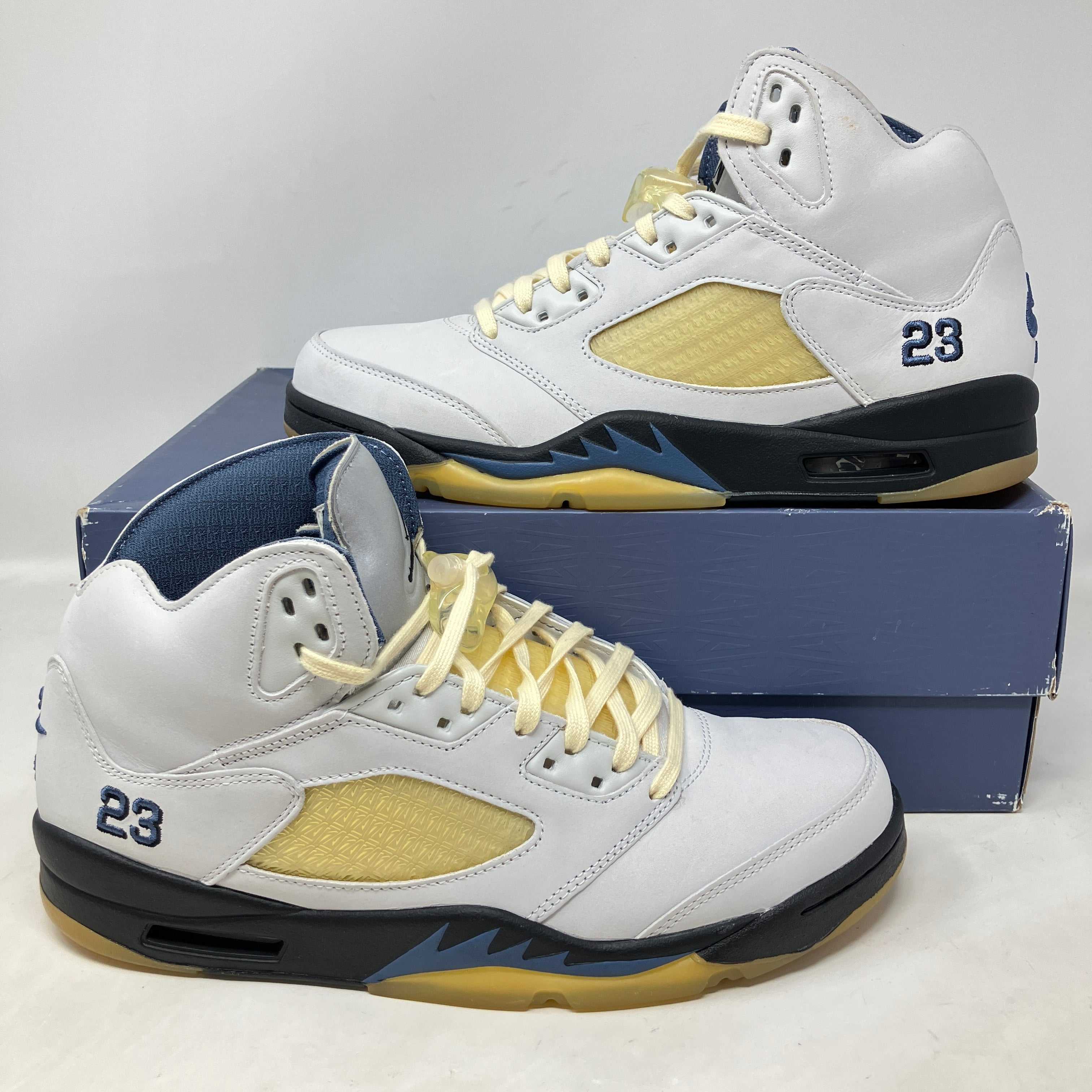 Jordan 5 Retro A Ma Maniére Dawn (Women's)