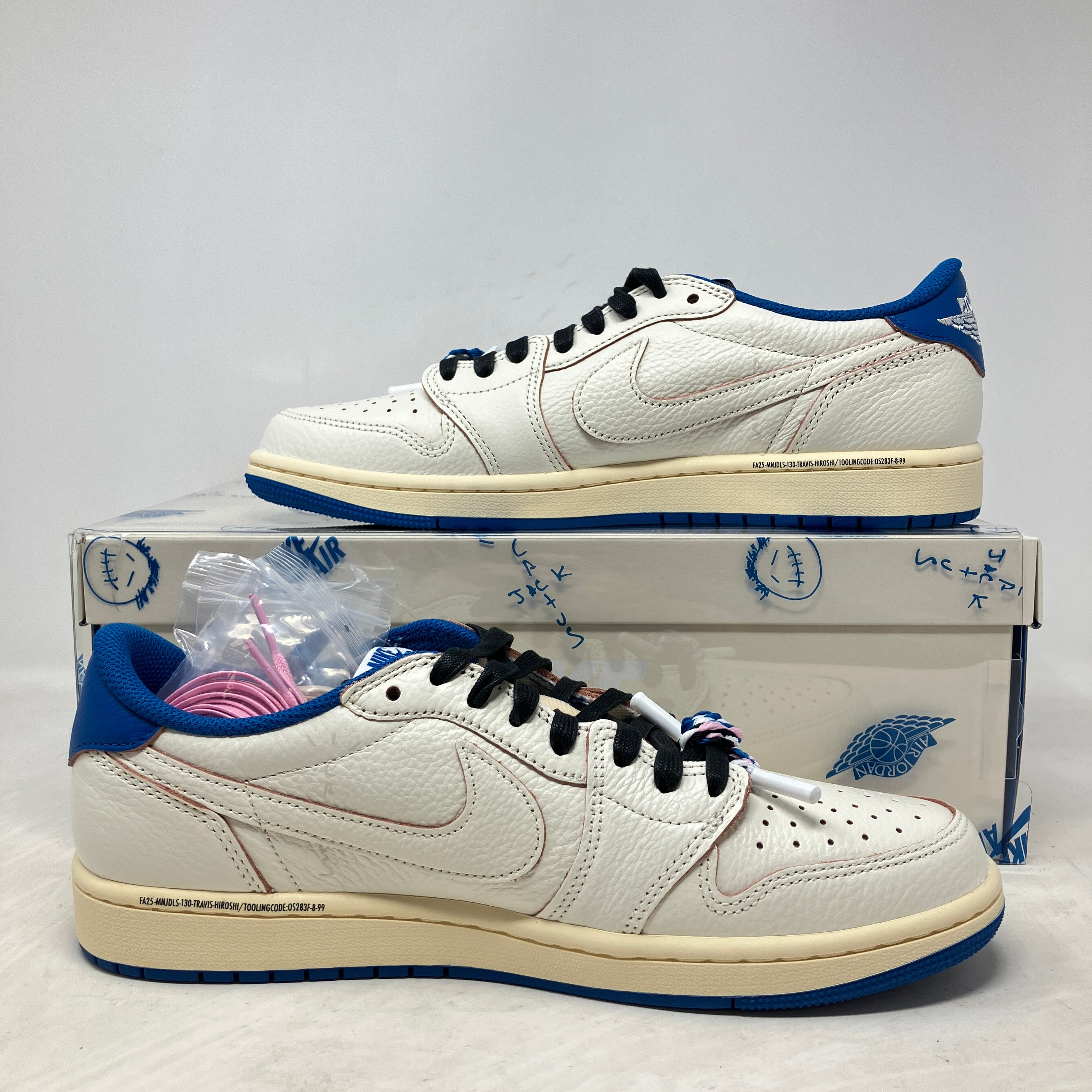 Jordan 1 Retro Low OG SP Fragment x Travis Scott Sail Military