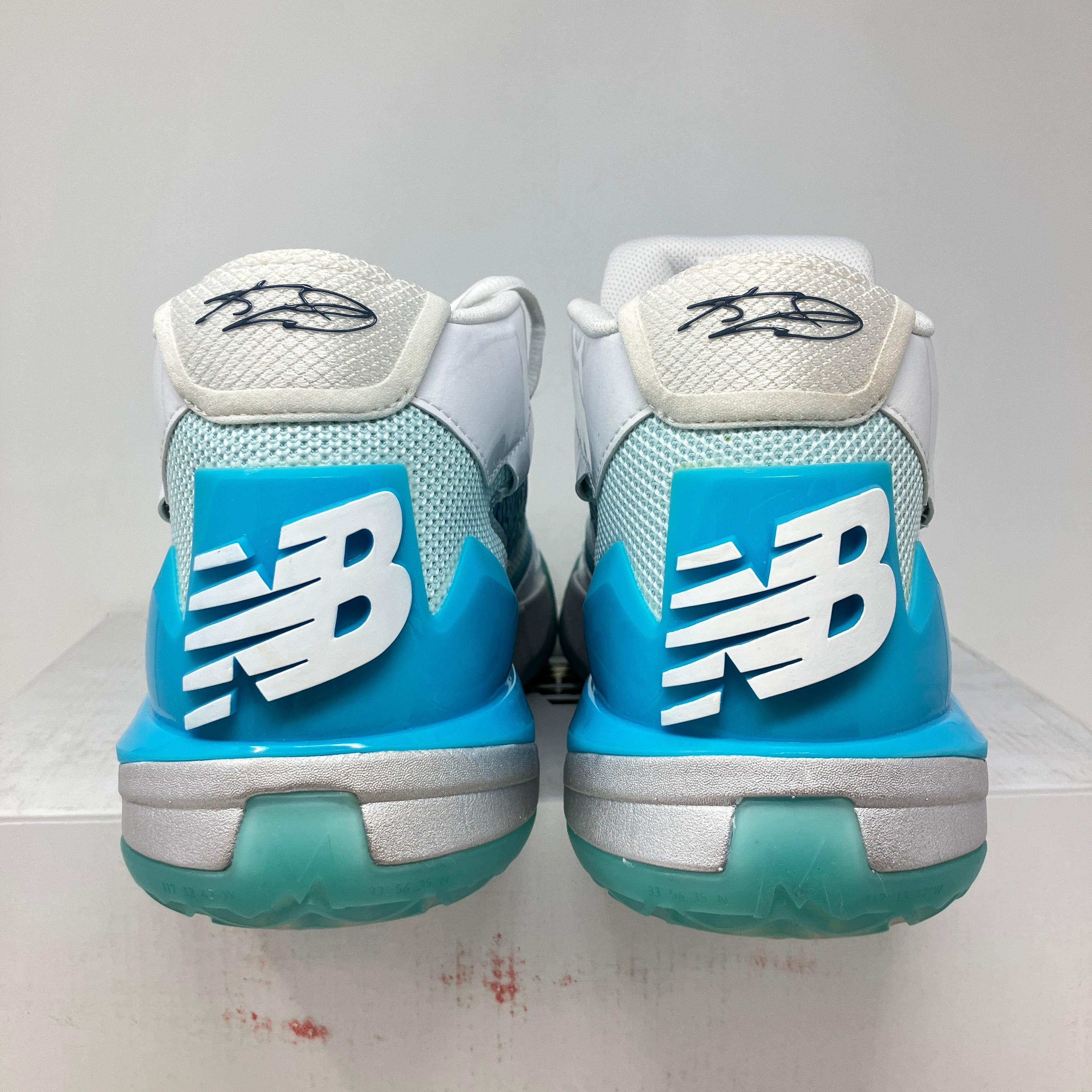 New Balance KAWHI Snowman