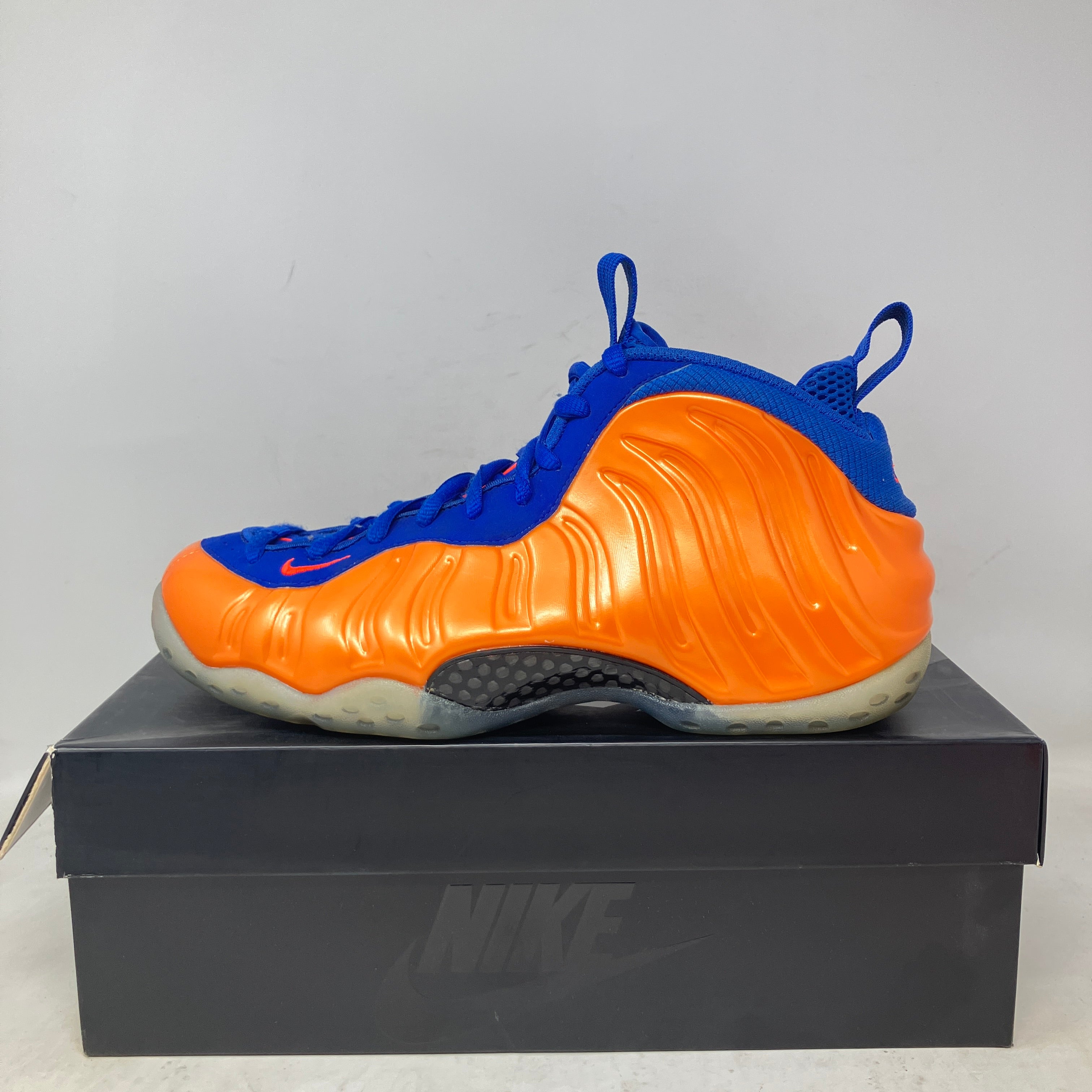 Nike Air Foamposite One Knicks