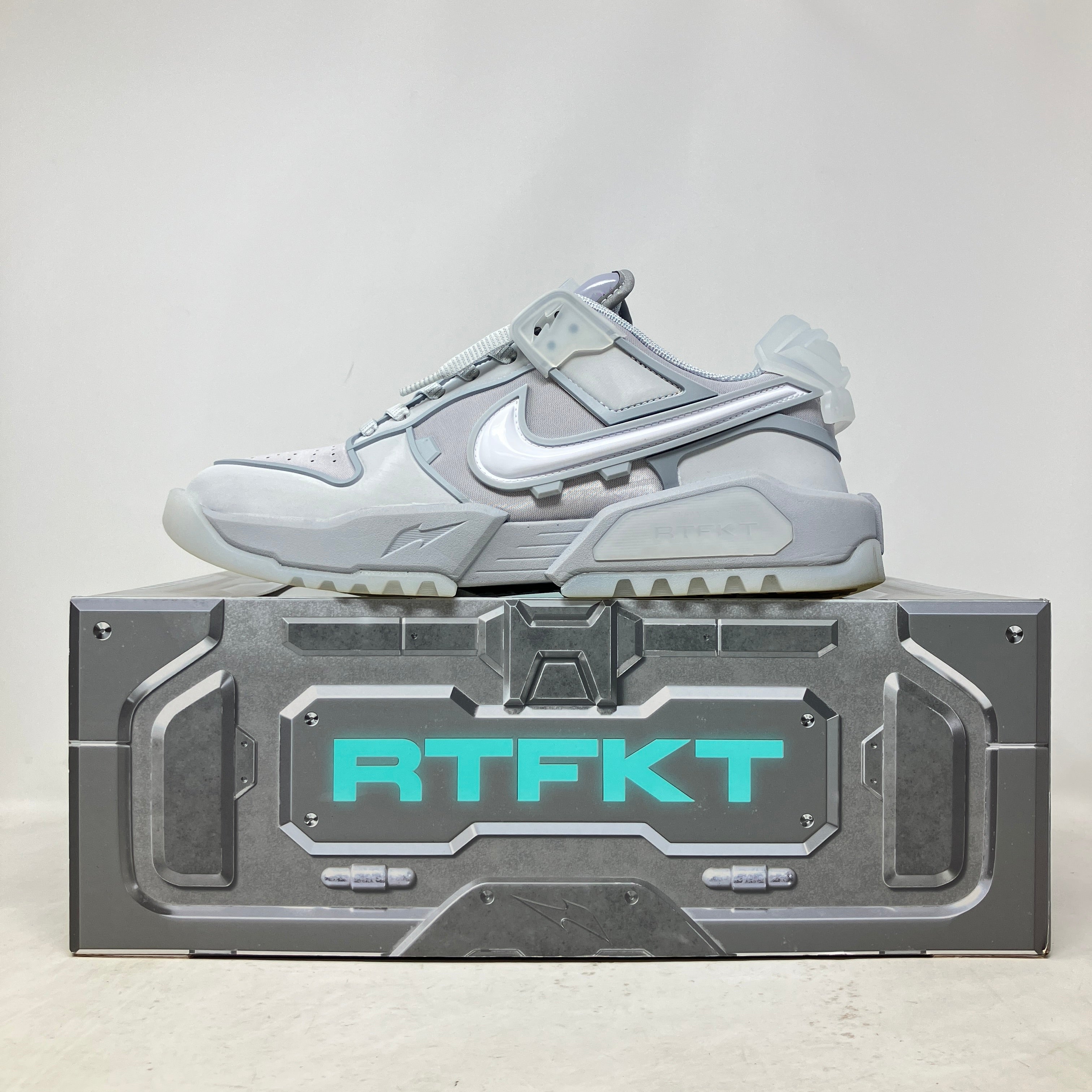 Nike Dunk Genesis Low RTFKT Ghost (Edition of 8461)